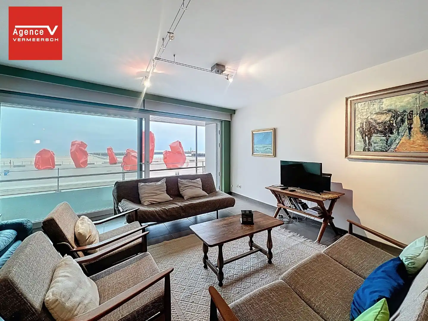 Zeezicht appartement met uniek zicht op Zeeheldenplein en strekdam. foto 4