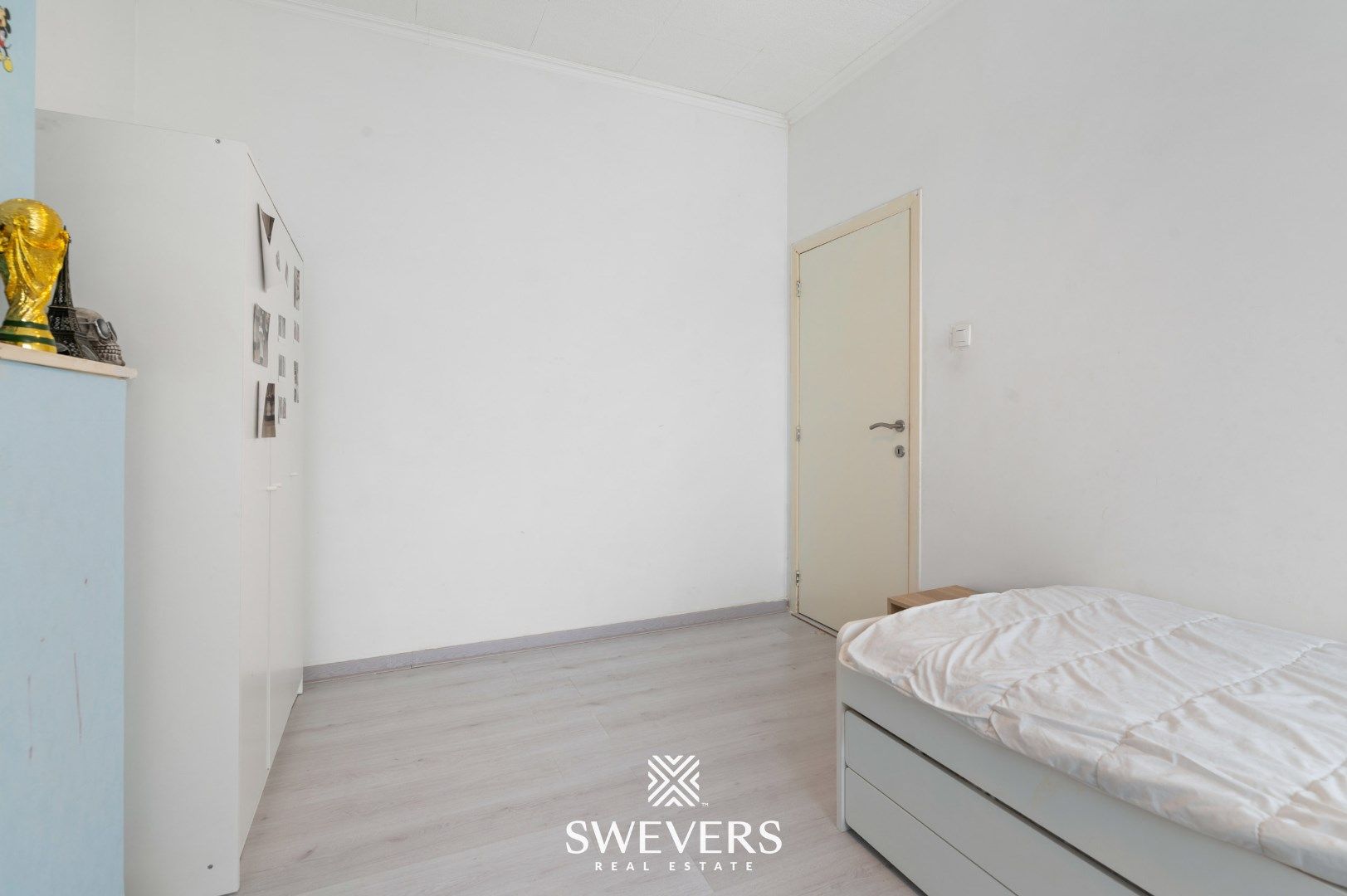 Charmante woning met Handelspand te Leopoldsburg foto 15