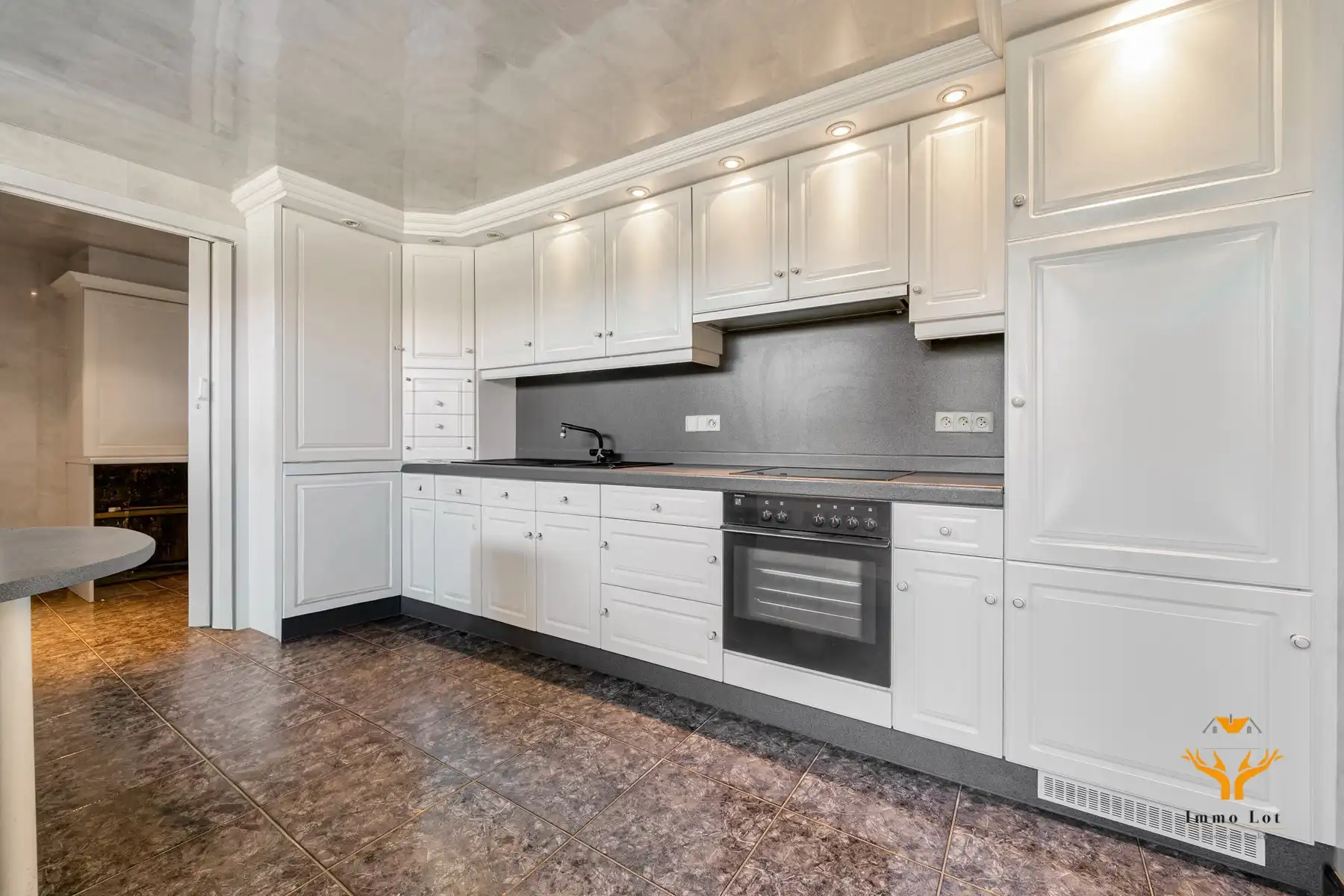 Ideale starterswoning nabij centrum Zele  foto 2