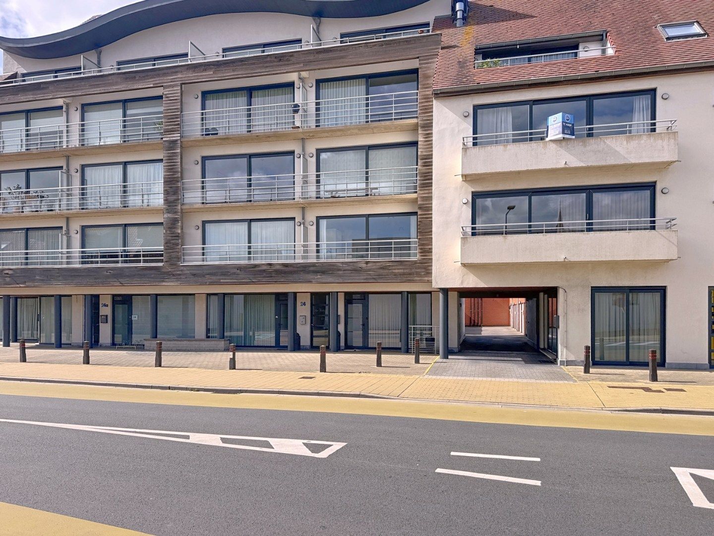 ()=>{if(producerUpdateValueVersion(node),producerAccessed(node),node.value===ERRORED)throw node.error;return node.value} Heistlaan 22 - - 8301 Knokke-Heist