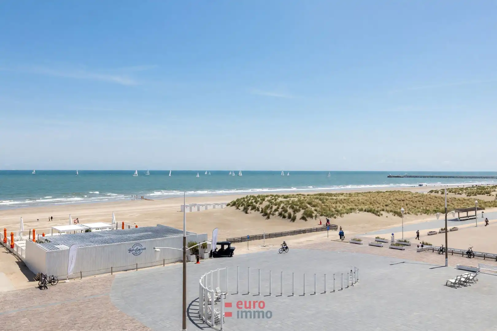 Appartement met 2 slaapkamers op een topligging! foto {{pictureIndex}}