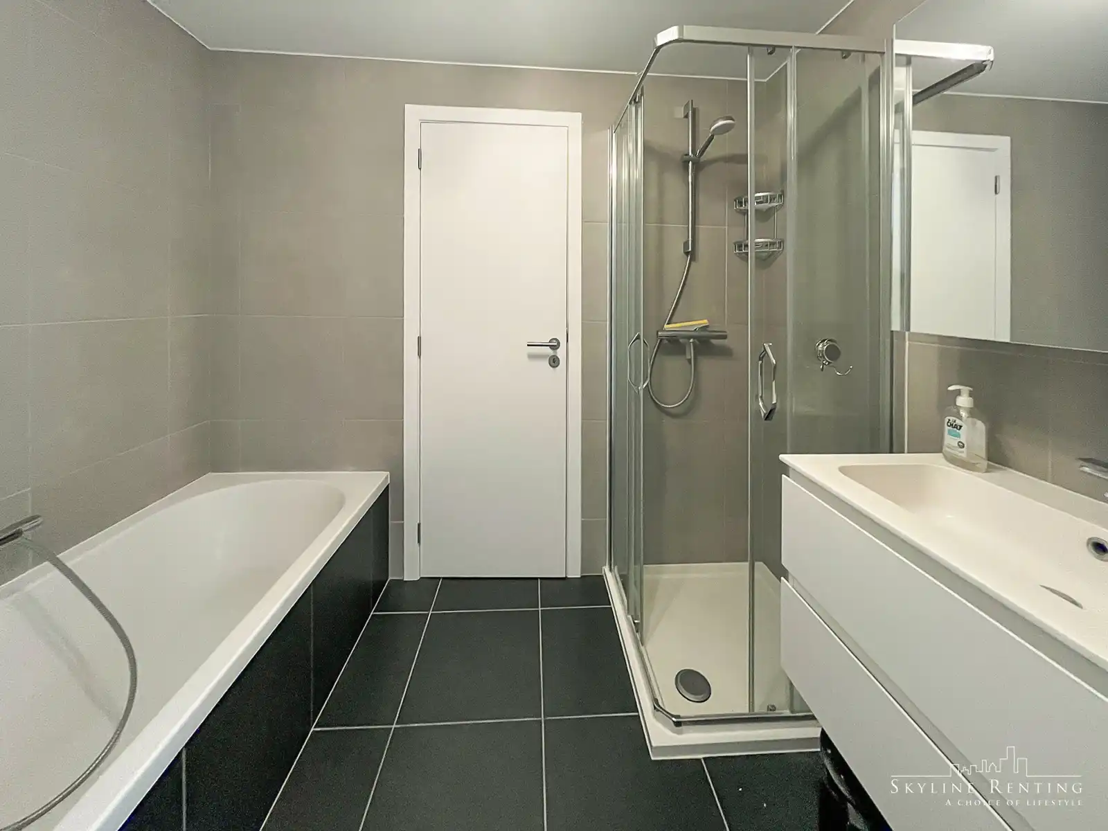 LICHTRIJK - Prachtig gem. app. 2k. met TERRAS - (NAVO area) foto 14