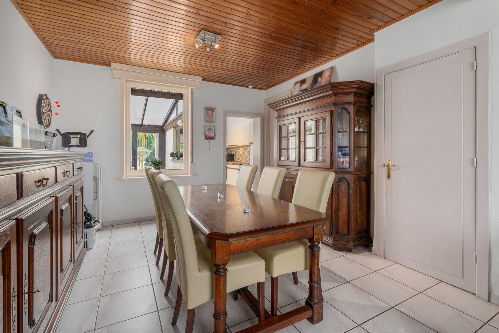 Halfopen woning met tuin in het centrum van Nevele! foto 11