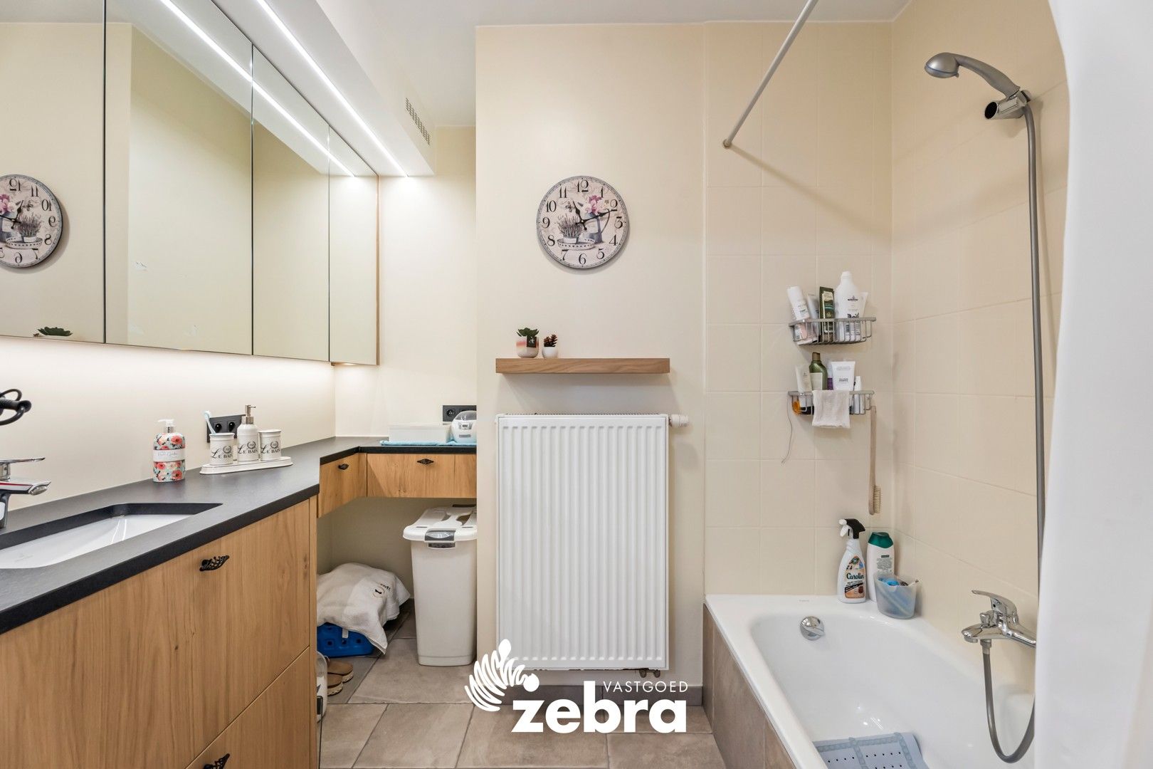 Instapklaar appartement met 2 slaapkamers in het centrum van Oostrozebeke! foto 13