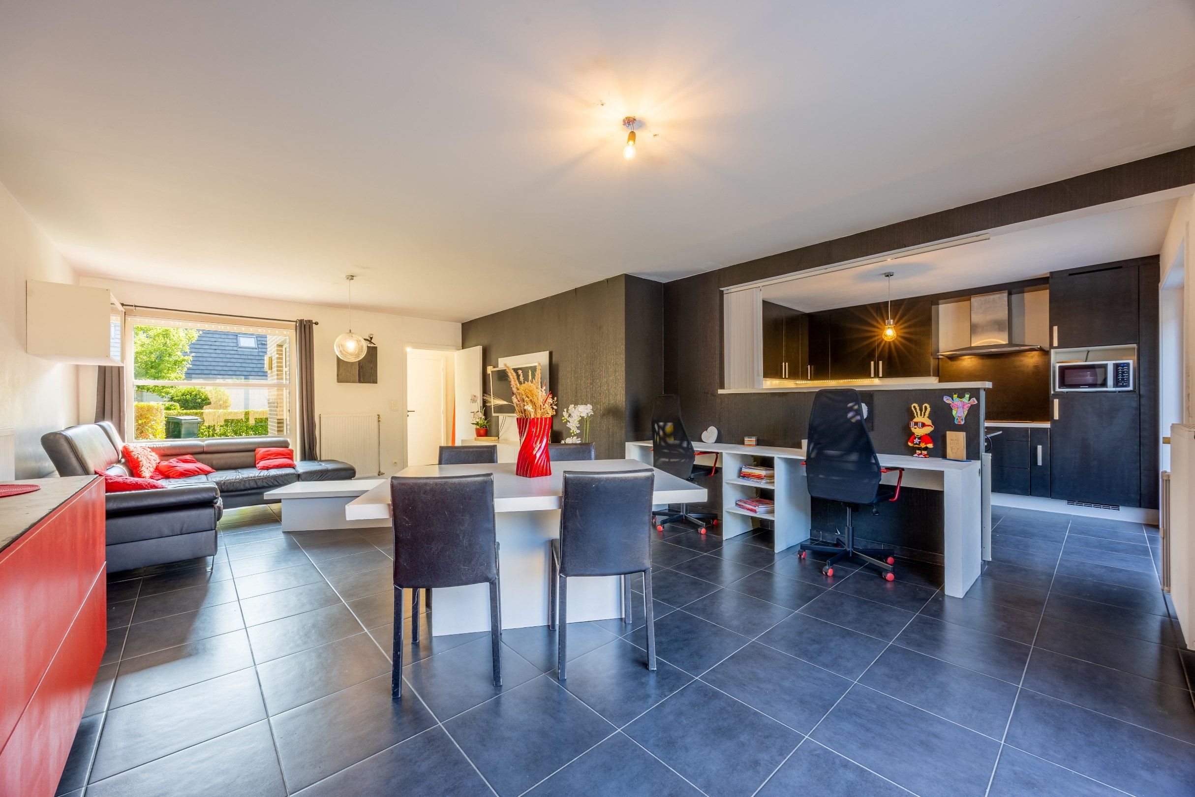 RUIME EN ENERGIEZUINIGE WONING  foto 5