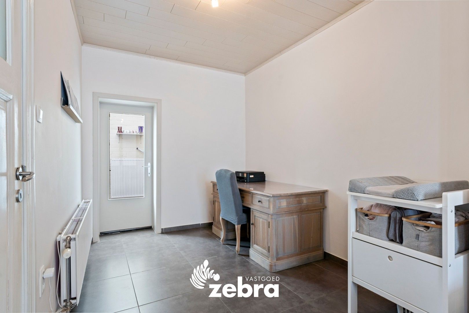 Instapklare woning met drie slaapkamers in Dentergem! foto 10