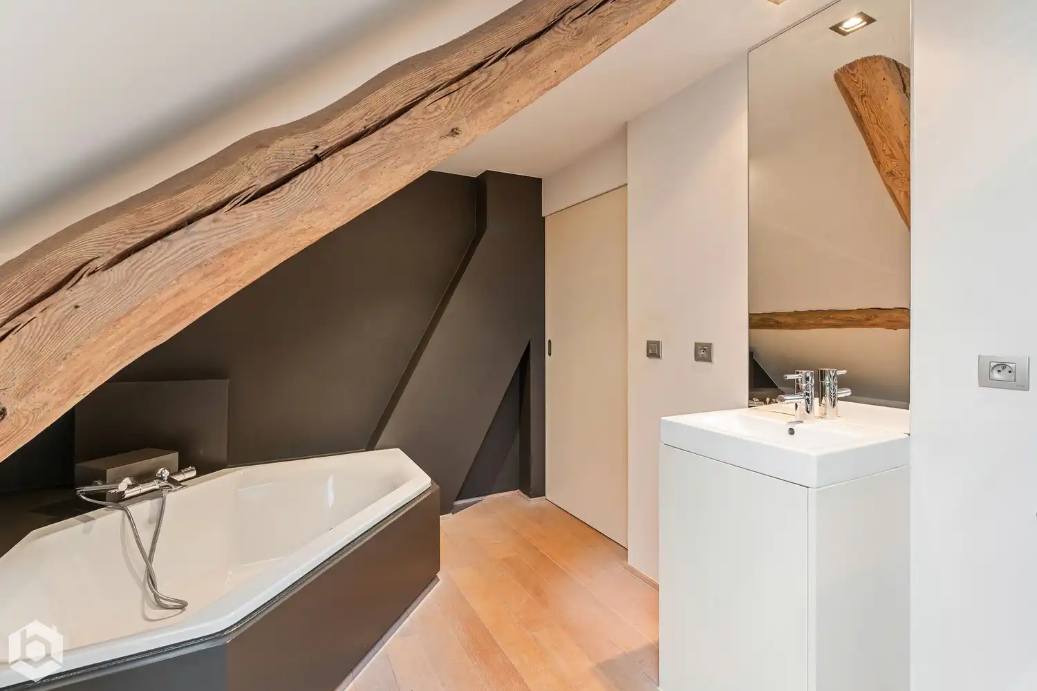 Prachtige penthouse in hartje Booischot foto 18