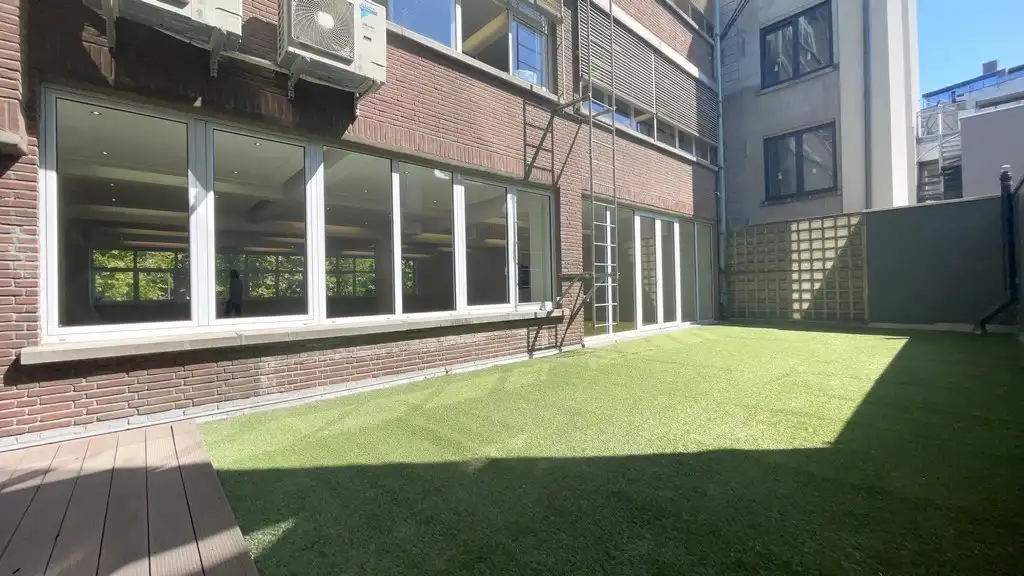 Instapklaar kantoor te huur vlakbij Eilandje in Antwerpen foto 15