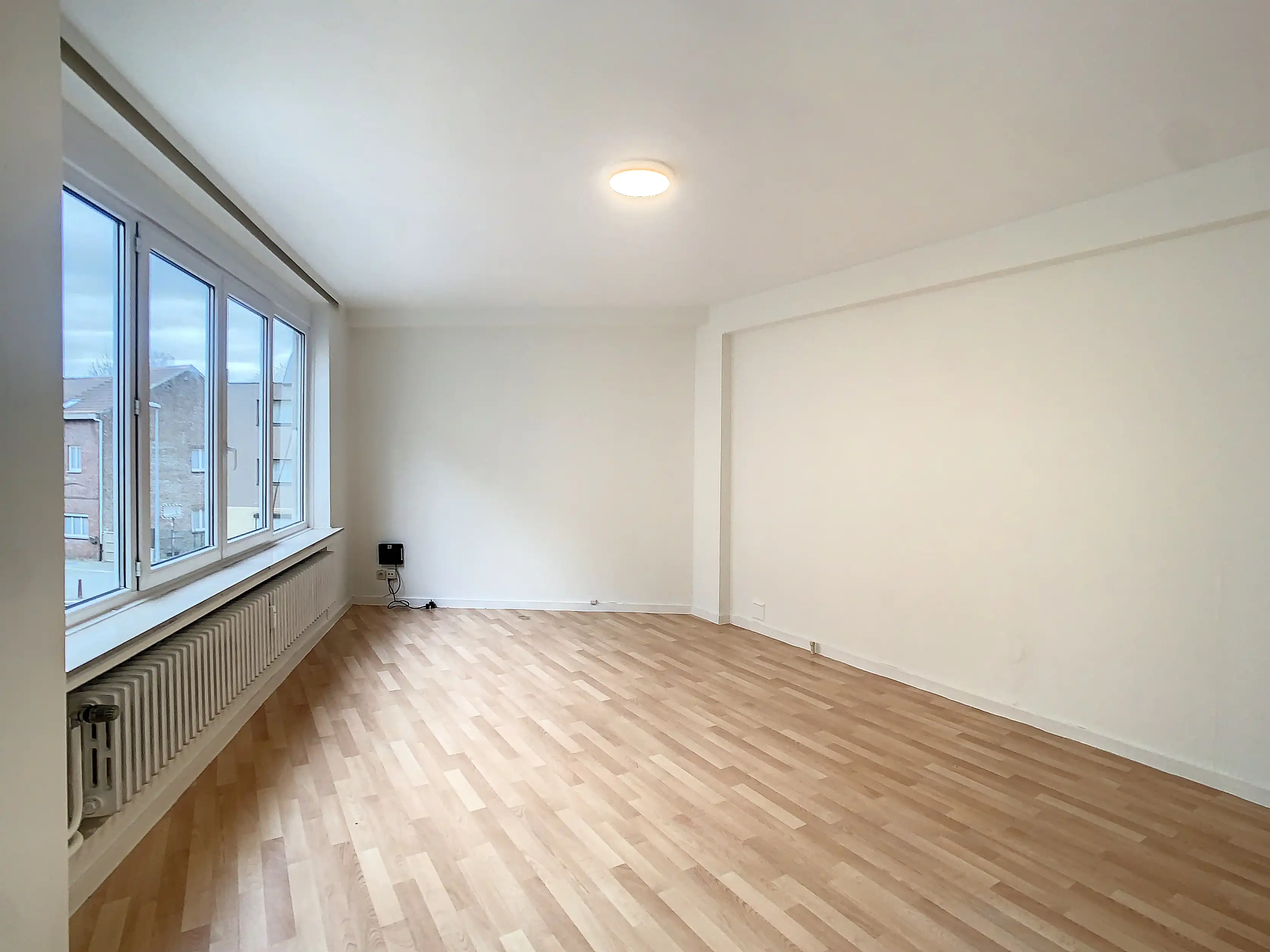 Appartement te huur foto {{pictureIndex}}