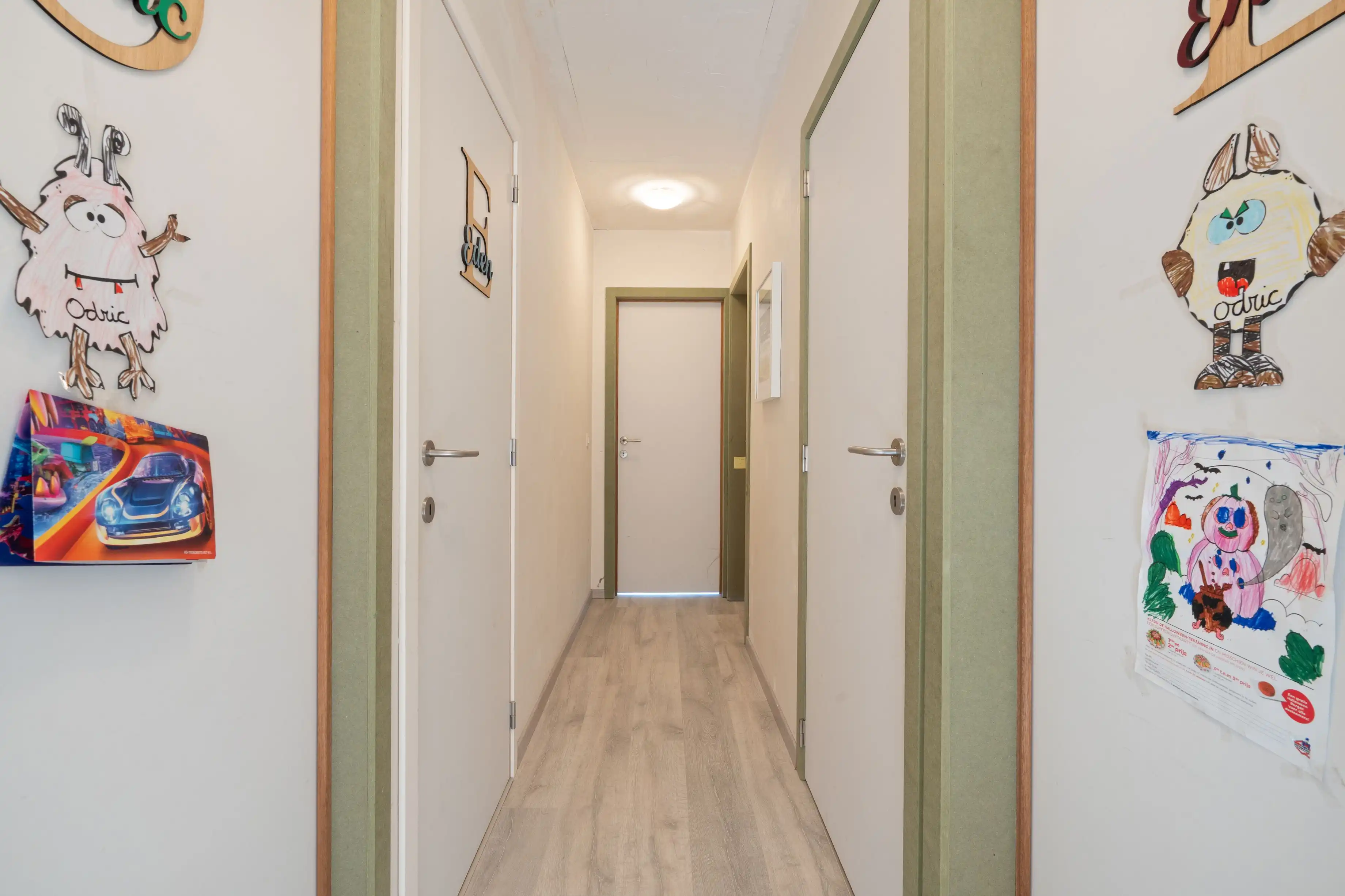 *Recente GEZINSWONING met 4 SLPKS (5 mogelijk) te Oostende (Mariakerke)! foto 14