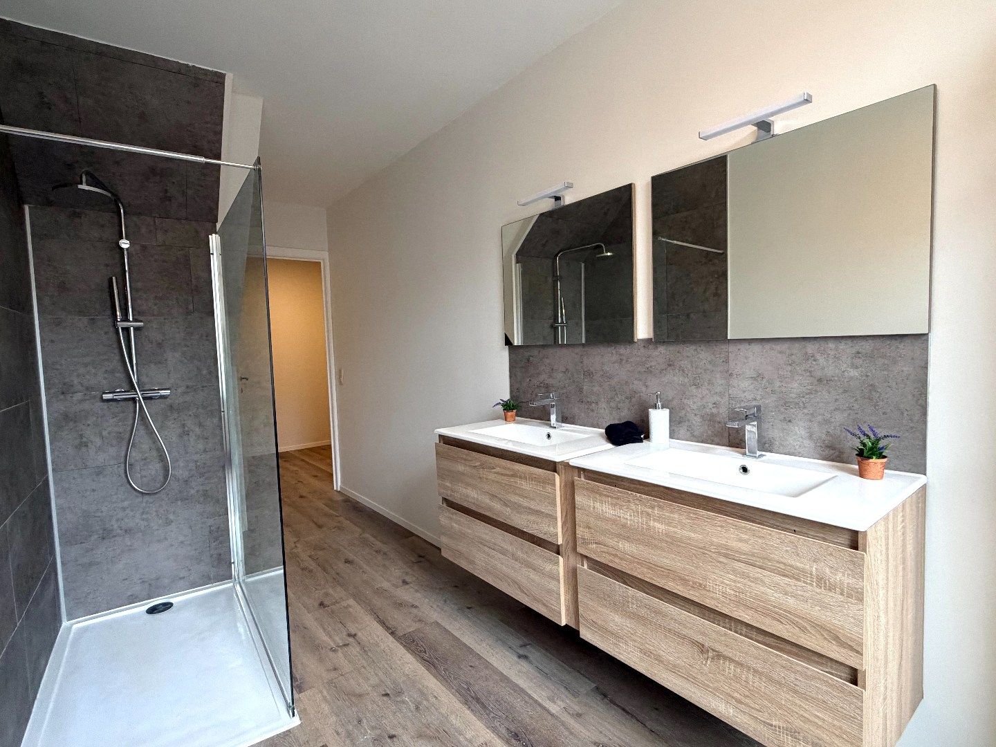 Prachtig, groot appartement in het centrum van Wevelgem! foto 20