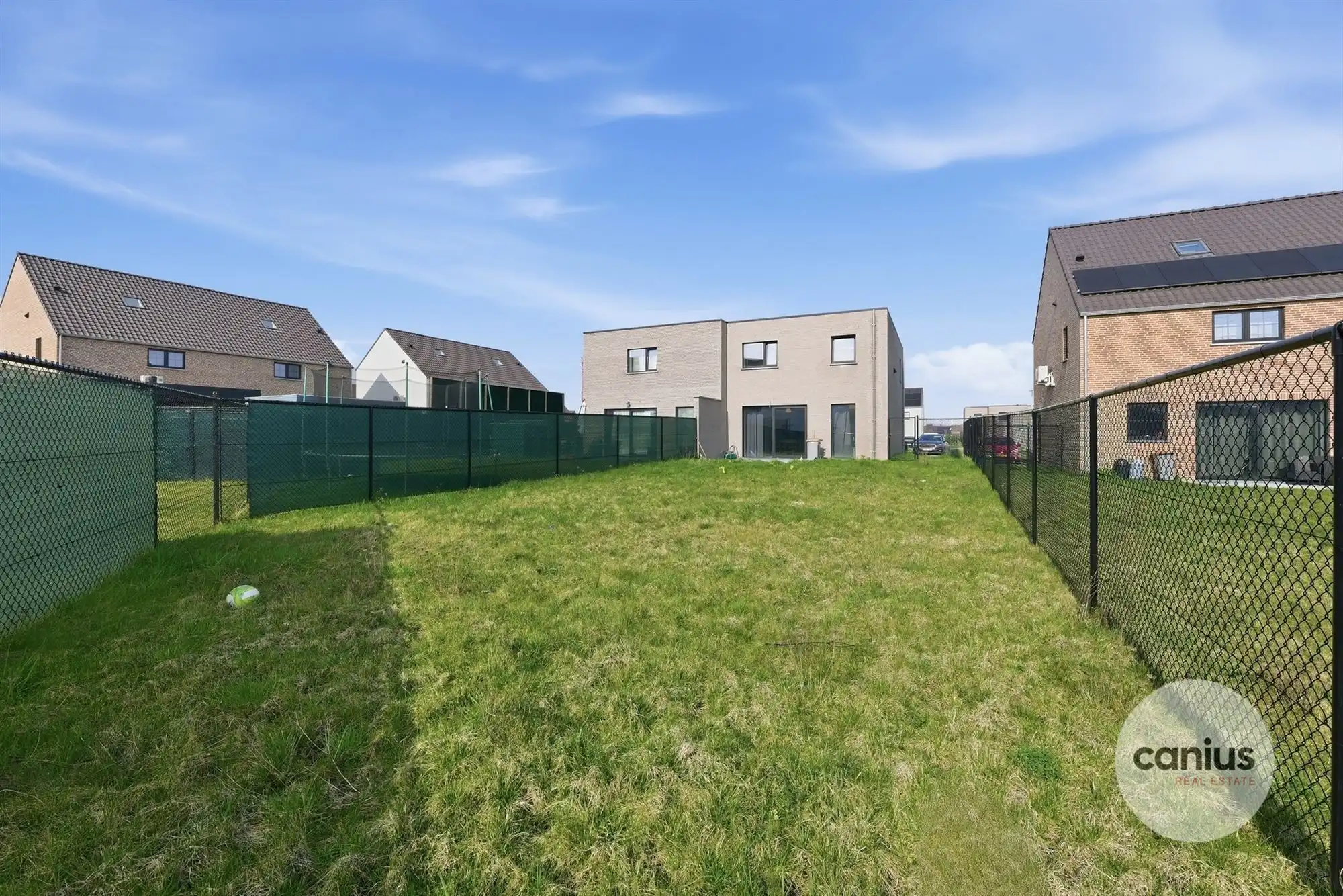 MODERNE WONING MET 3 SLKS & TUIN foto 19