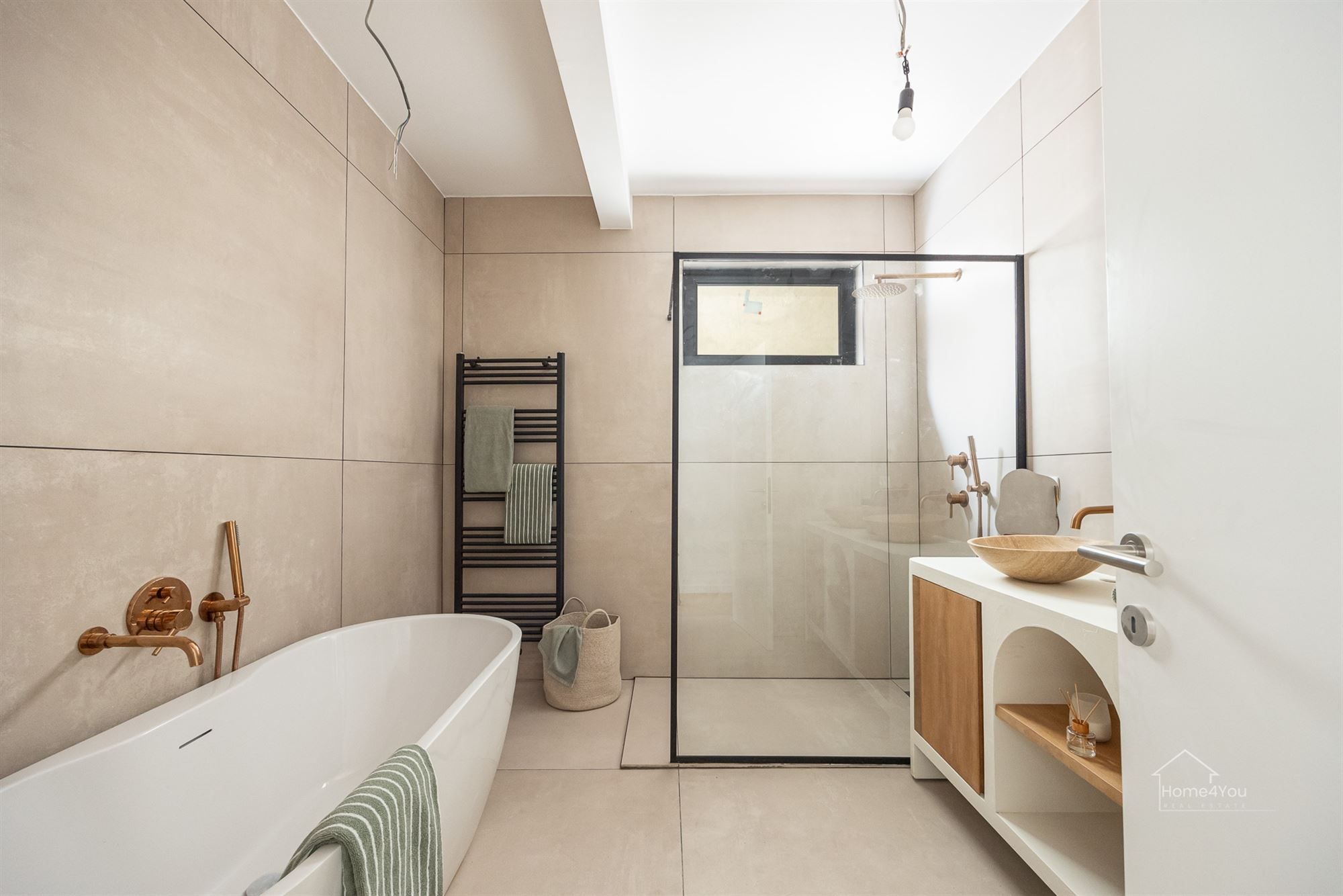 Prachtig gerenoveerd appartement in hartje Antwerpen te koop foto 10