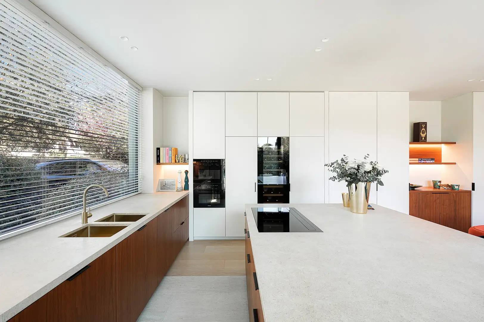 Exclusieve villa met zwembad en prachtige tuin in Knokke. foto 11