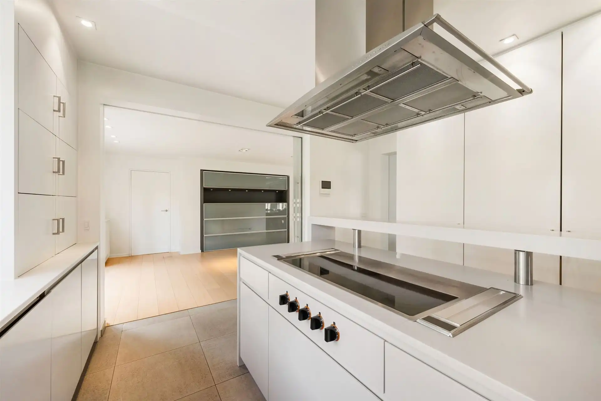 Charmante woning met prachtige tuin in Wielsbeke foto 15