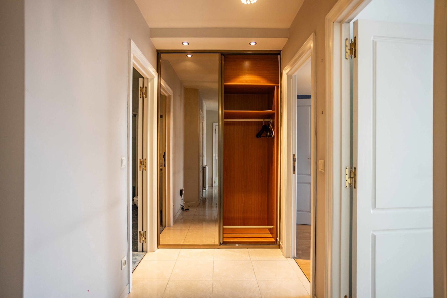 Zeer ruim appartement (124 m²) in centrum Aalst foto 11