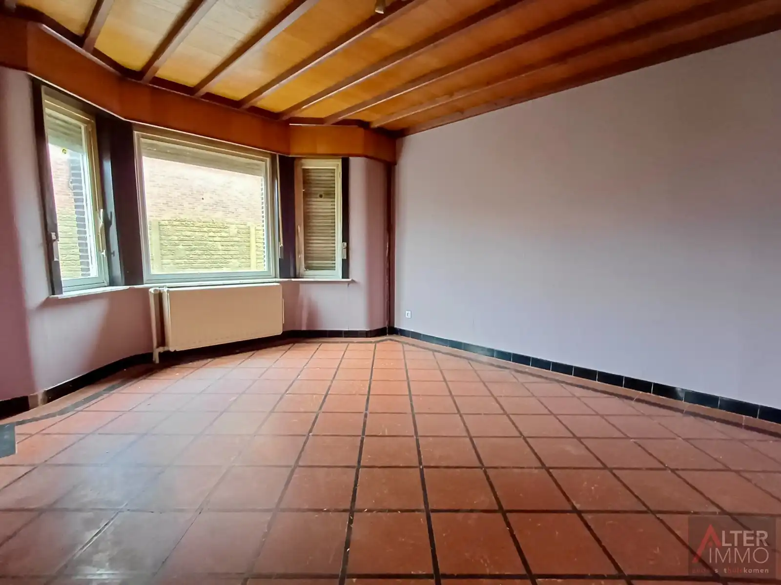 OPBRENGSTEIGENDOM MET 2 APPARTEMENTEN foto 4