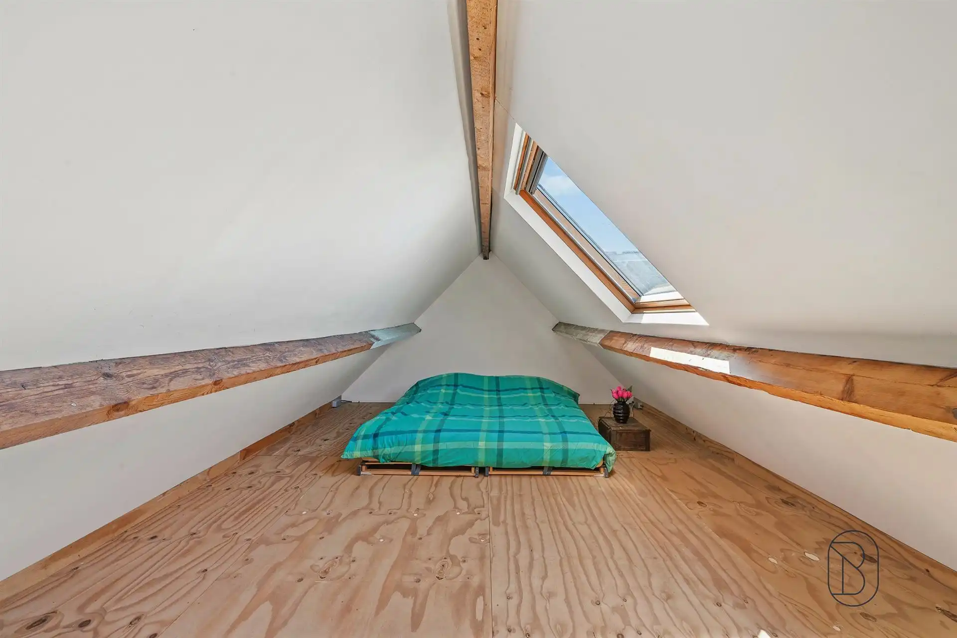 Prachtig gerenoveerde herenwoning met tuin & atelier/duplex foto 23
