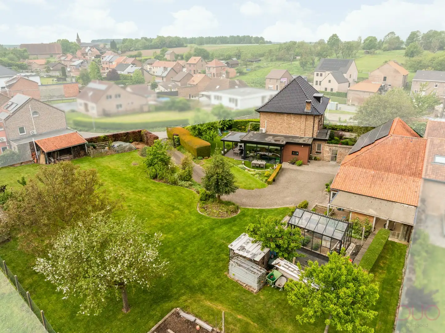 Statige herenwoning met mooie tuin en charmante schuur | 4 slpk + mogelijkheid praktijkruimte foto 43