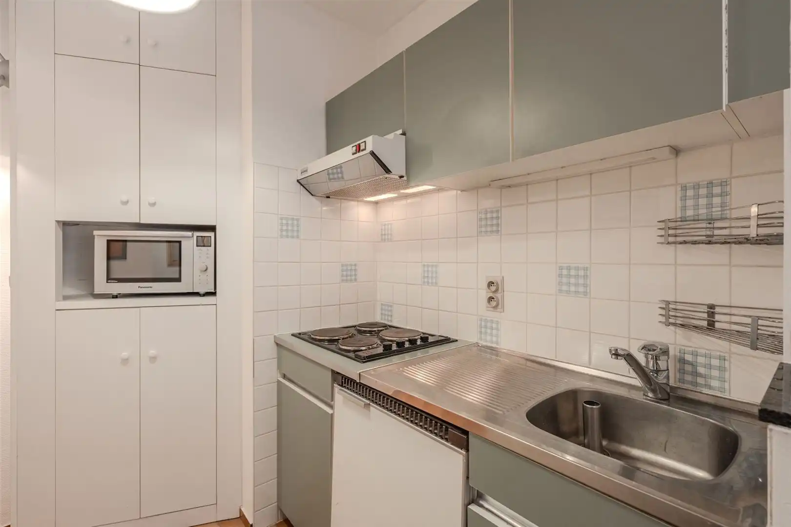 studio met lateraal zeezicht foto 14