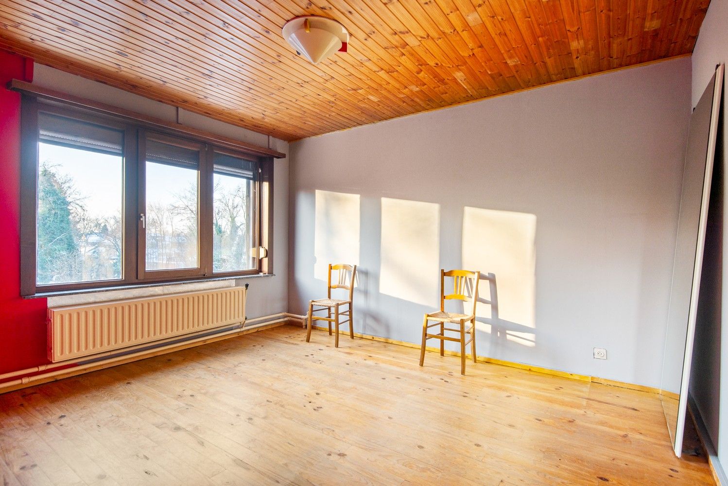 Huis met 3 à 4 slaapkamers, tuin en garage te Schoten! foto 14