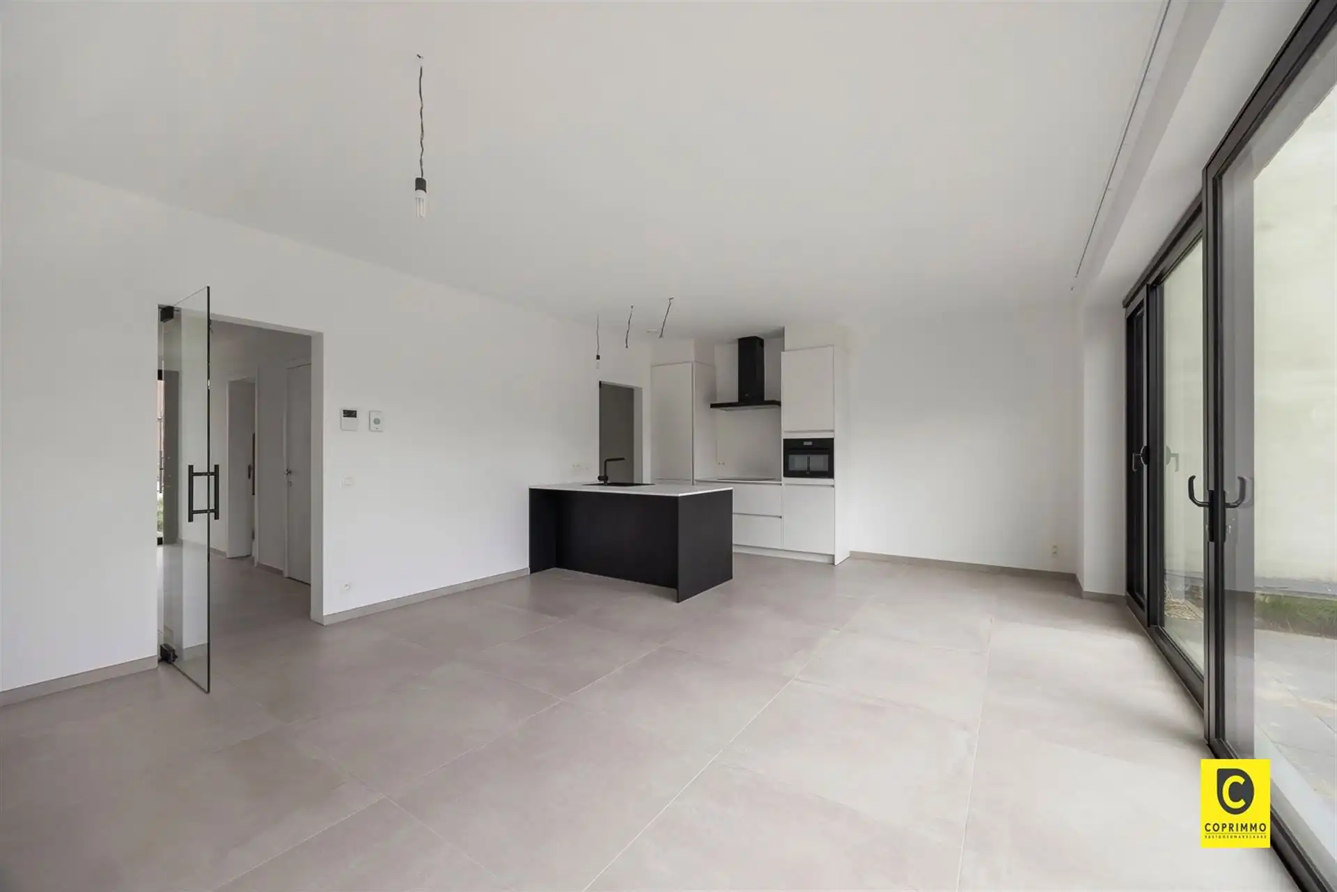 Luxueus 1 slpk app met terras en tuin + parking foto 6