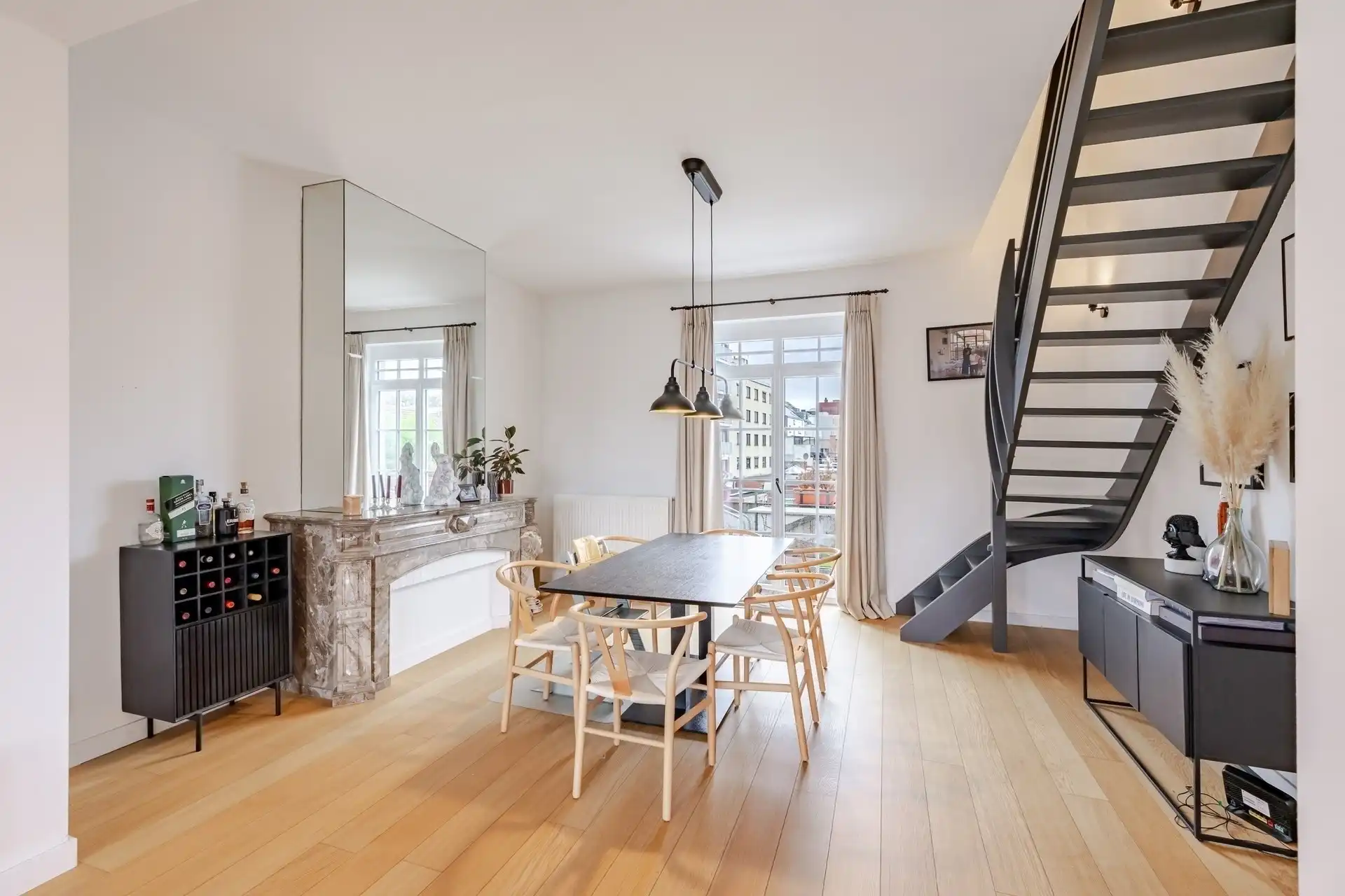 Karaktervol duplex appartement in centrum Wetteren foto 13