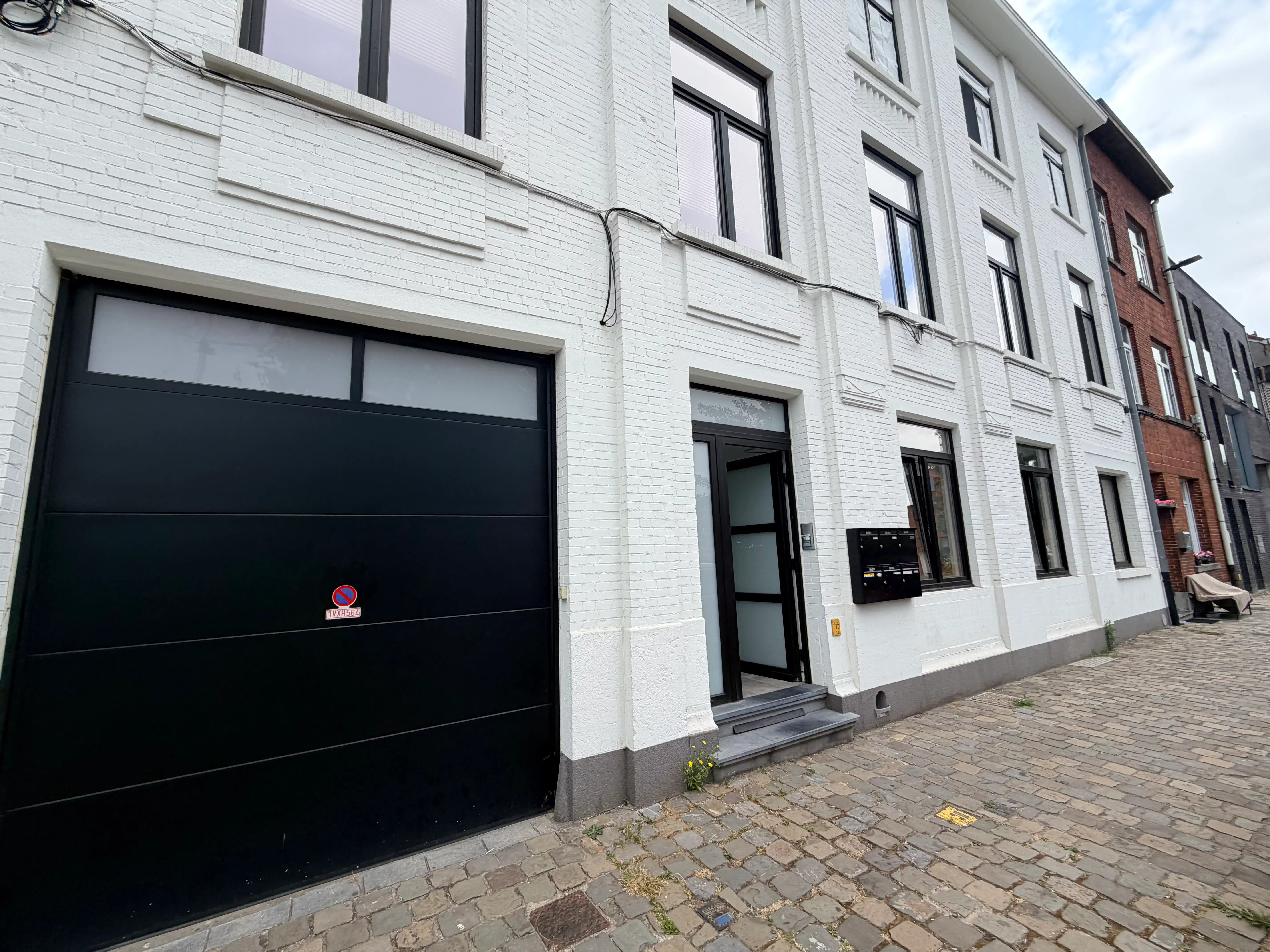 --- NIEUW --- Prachtig gerenoveerd appartement met 3 slaapkamers. foto 18