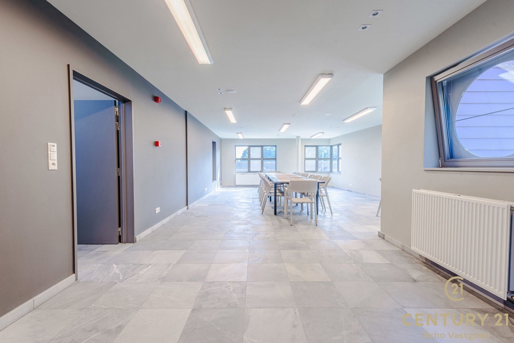 Luxe, ruime penthouse (192m²) met groot terras tegen het bos foto 26
