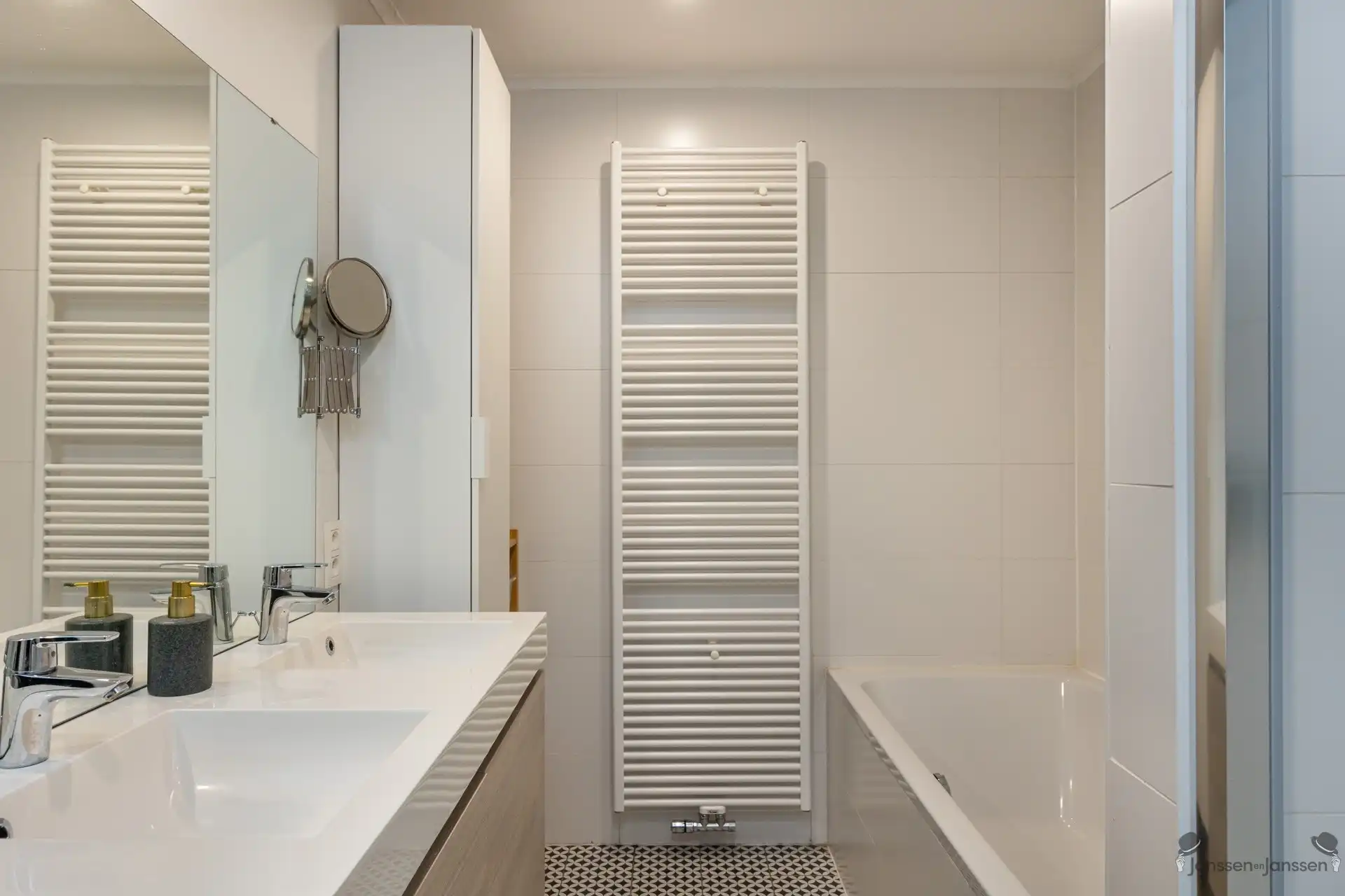 Sfeervolle, instapklare gezinswoning in rustige doodlopende straat met EPC B foto 13