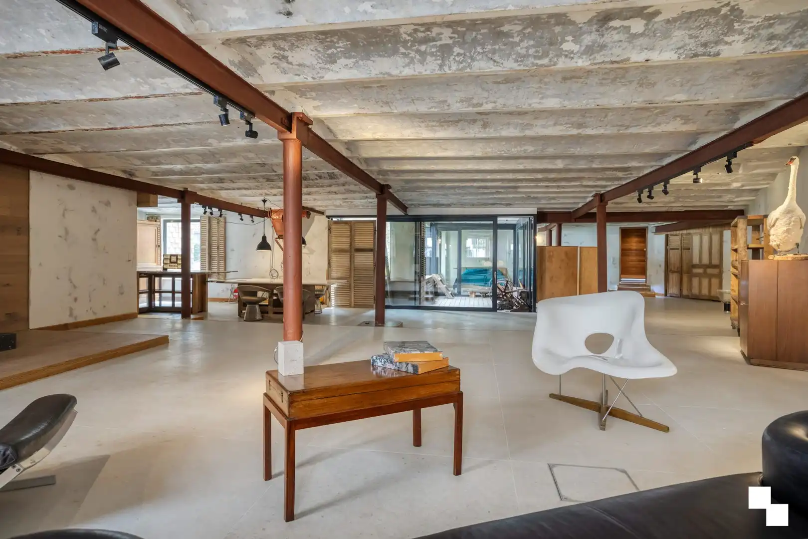 Gelijkvloerse, karaktervolle loft op voormalige brouwerijsite te Brugge foto 2