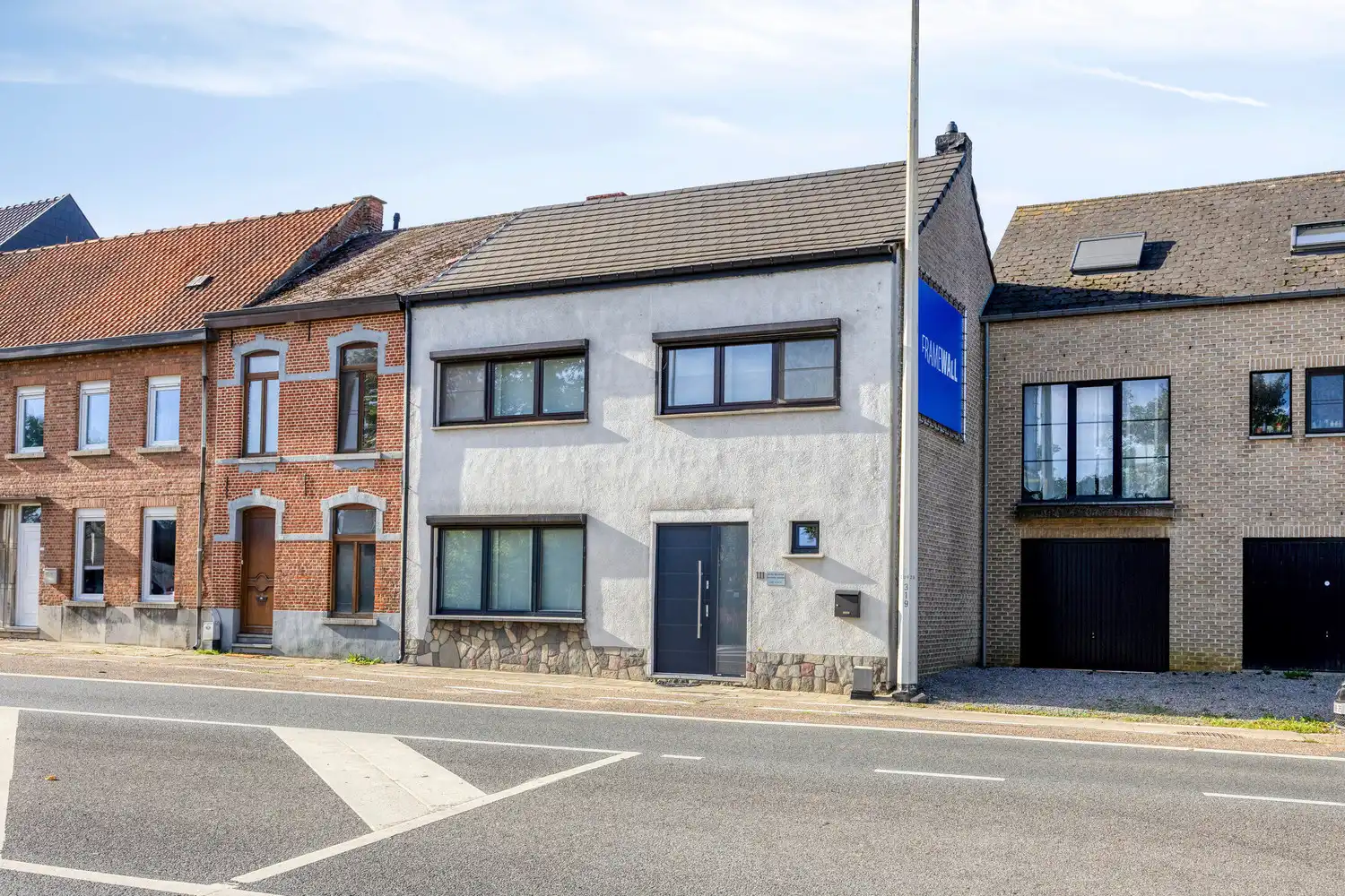 GERENOVEERDE GEZINSWONING MET ZONNIGE STADSKOER EN CARPORT TE DIEST! foto 32