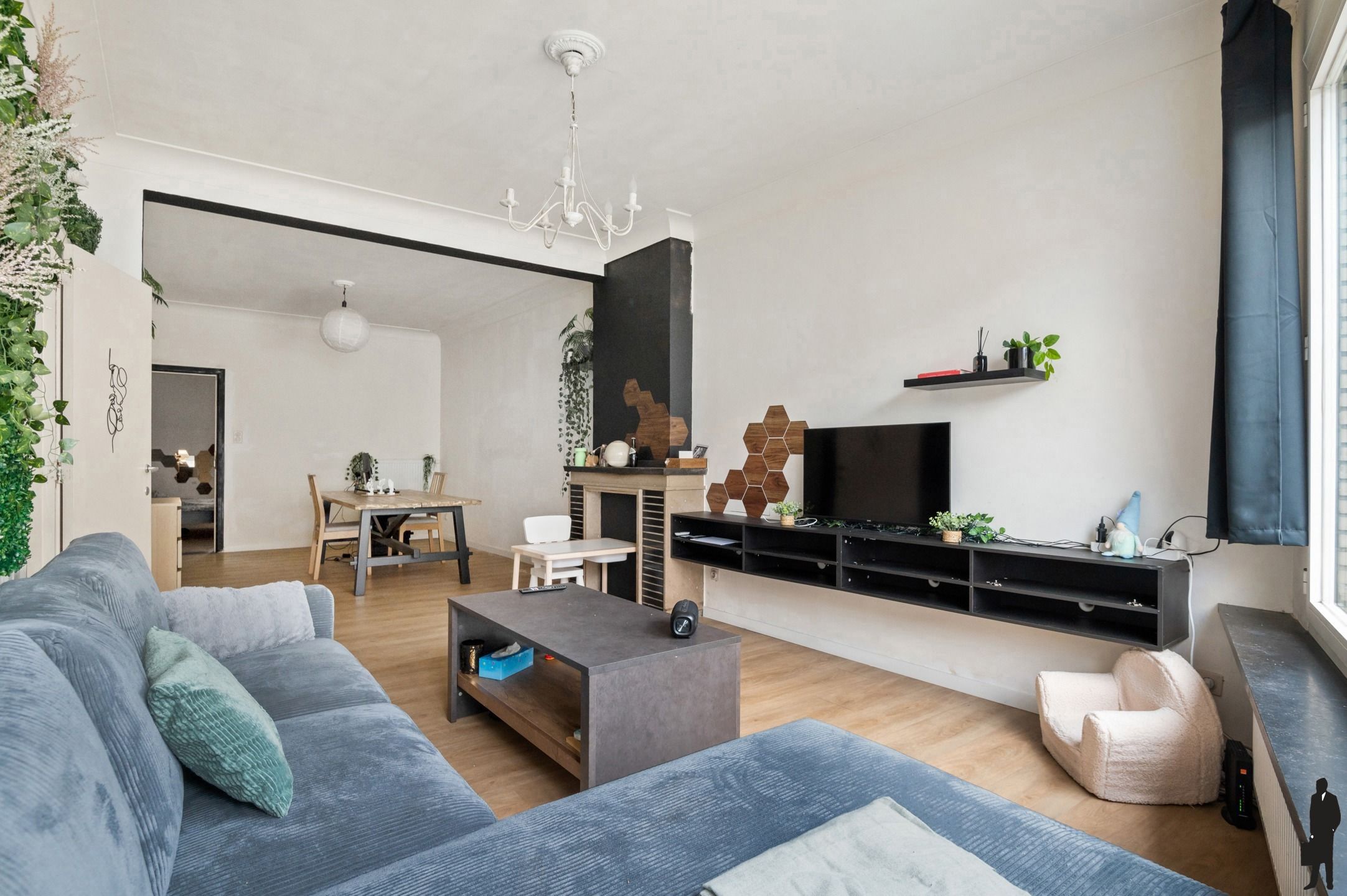 Uniek appartement met frontaal zicht op de kathedraal foto 7