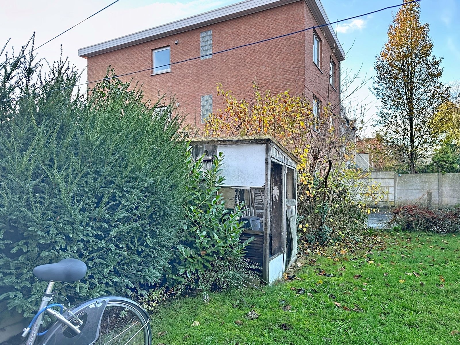 Te renoveren woning in rustige wijk op wandelafstand van centrum foto 14