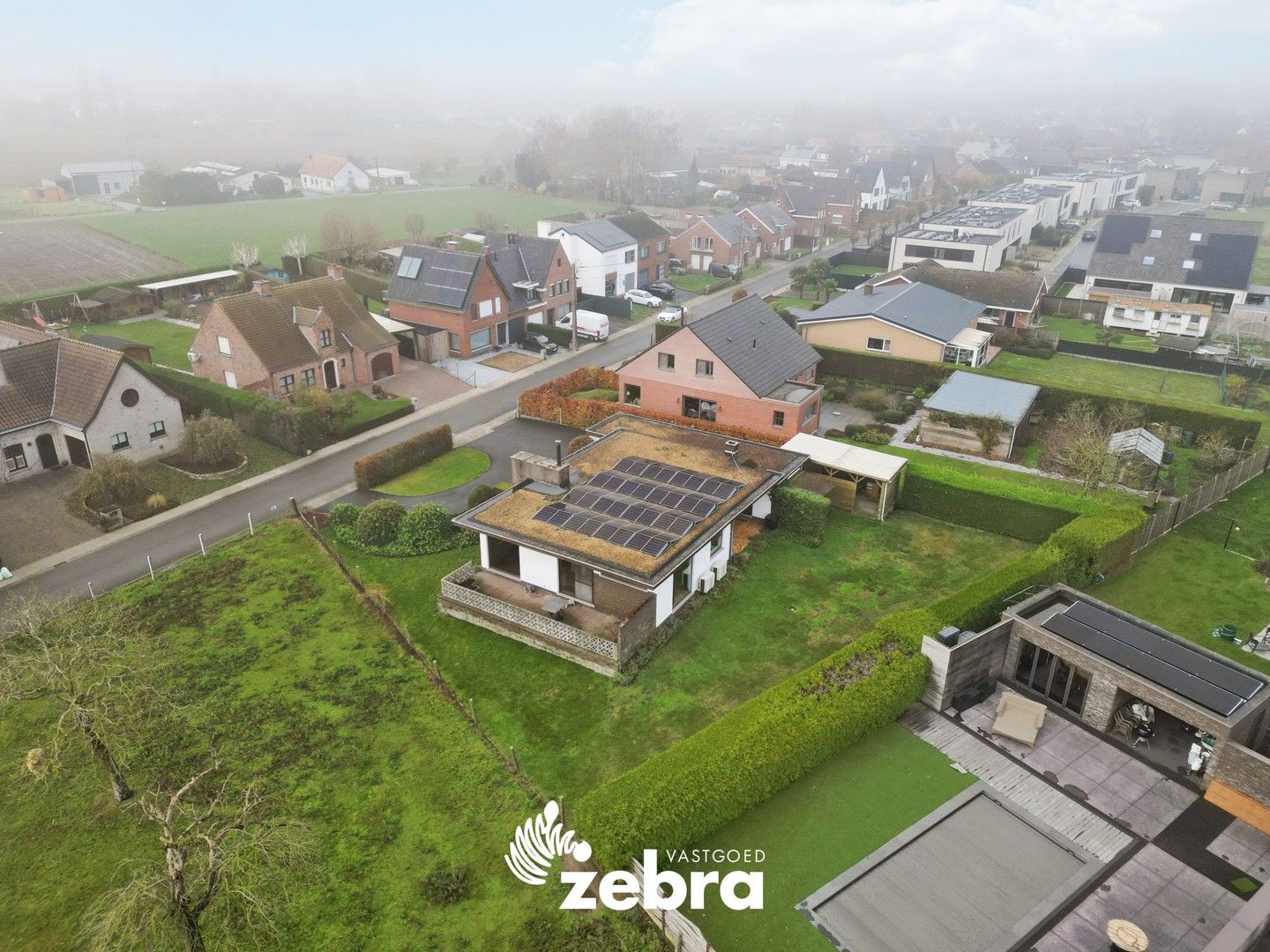 Vrijstaande bungalow op + 1.000 m² met rustige ligging foto 35