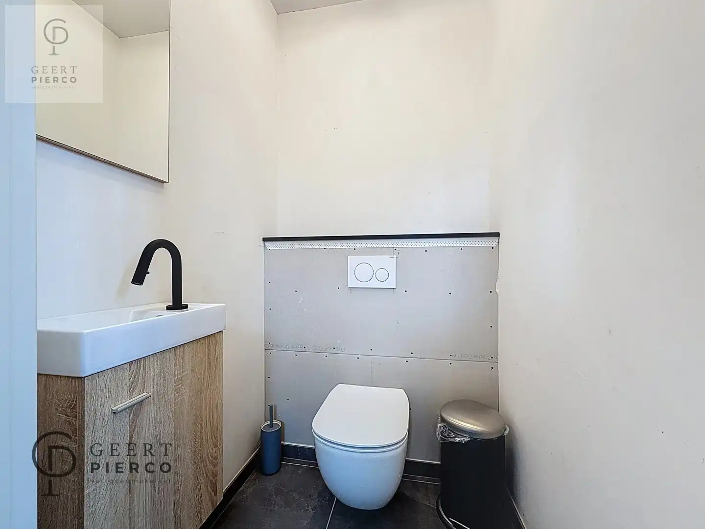 Exclusieve pastorijwoning in een landelijke omgeving foto 17