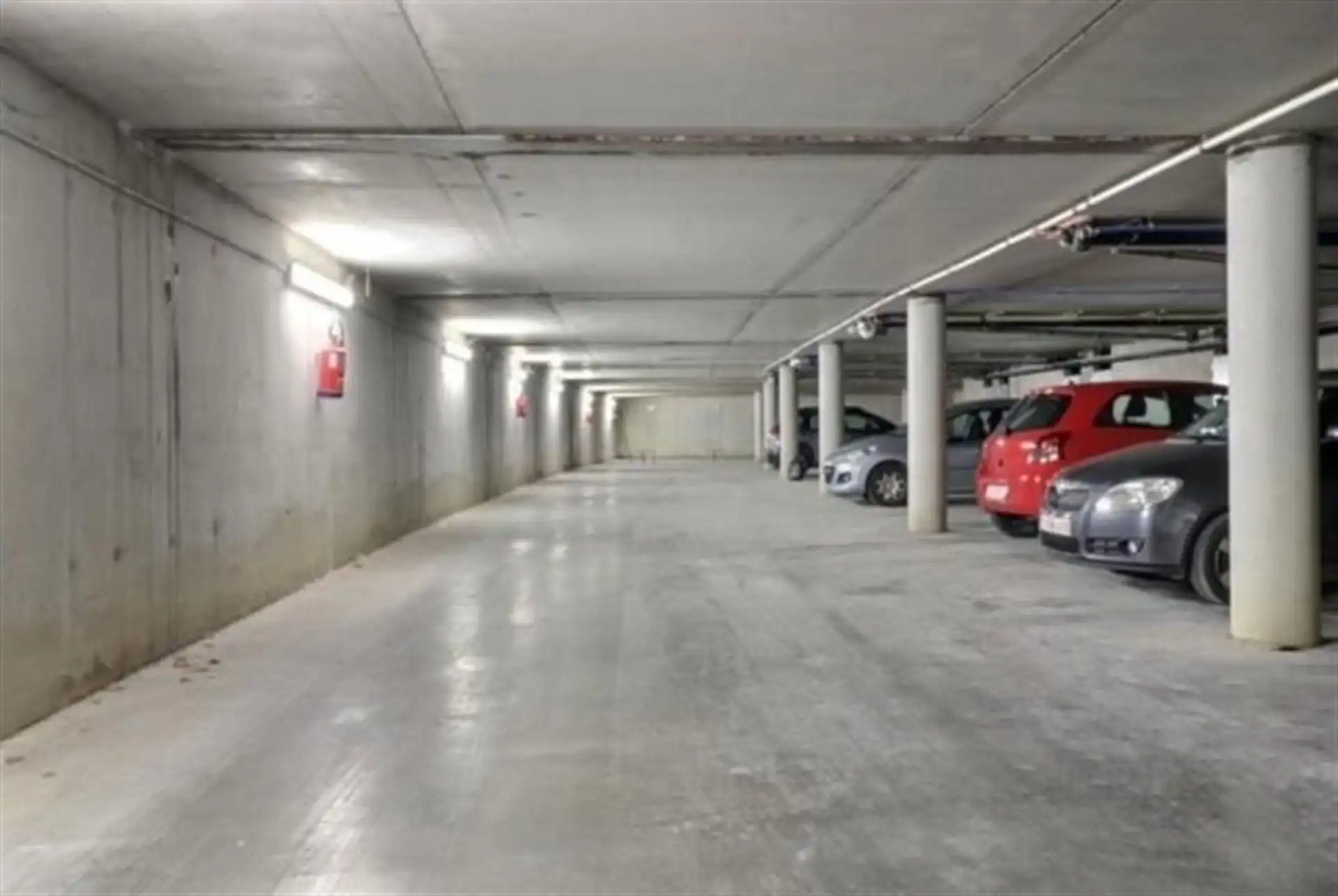Garage foto 3