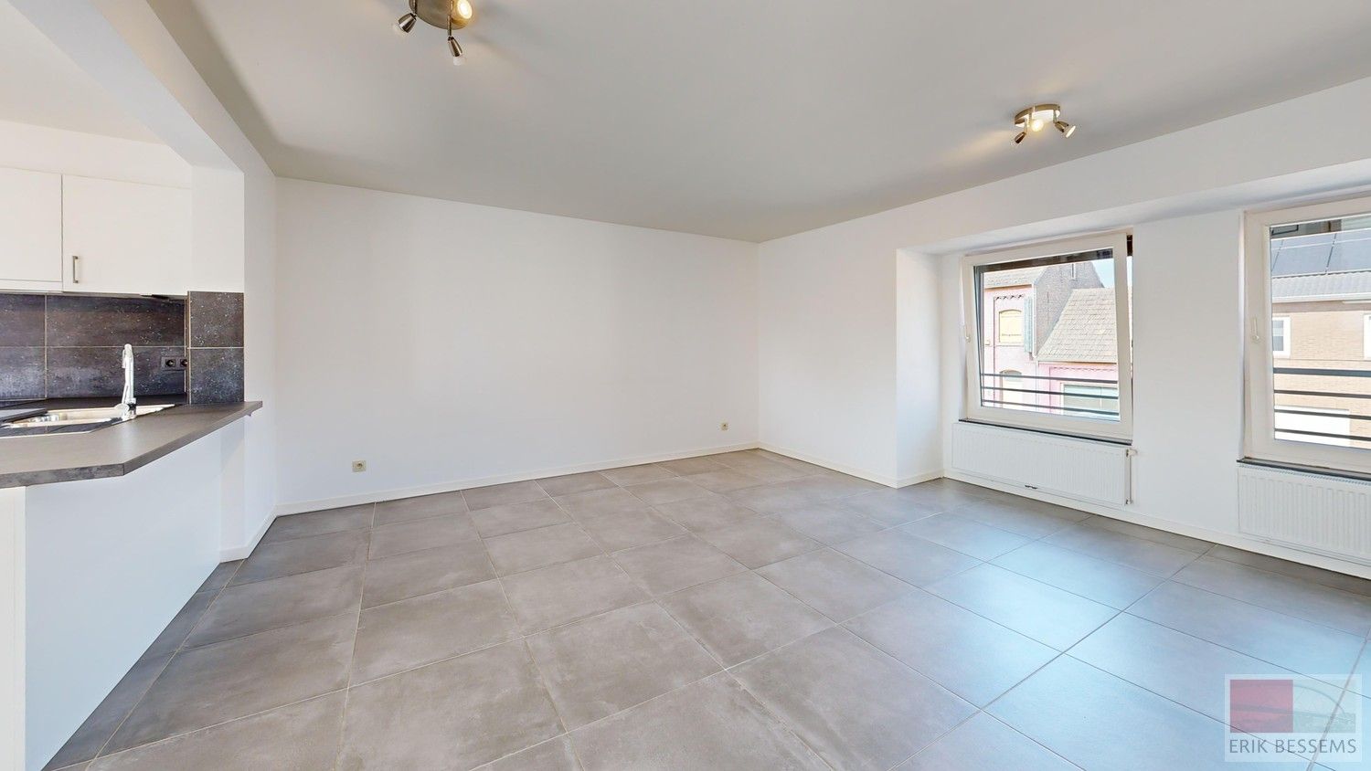 Ruim duplex appartement (gelegen op 1ste en 2de verdieping) van circa 81 m² te huur met 2 slaapkamers. foto 4