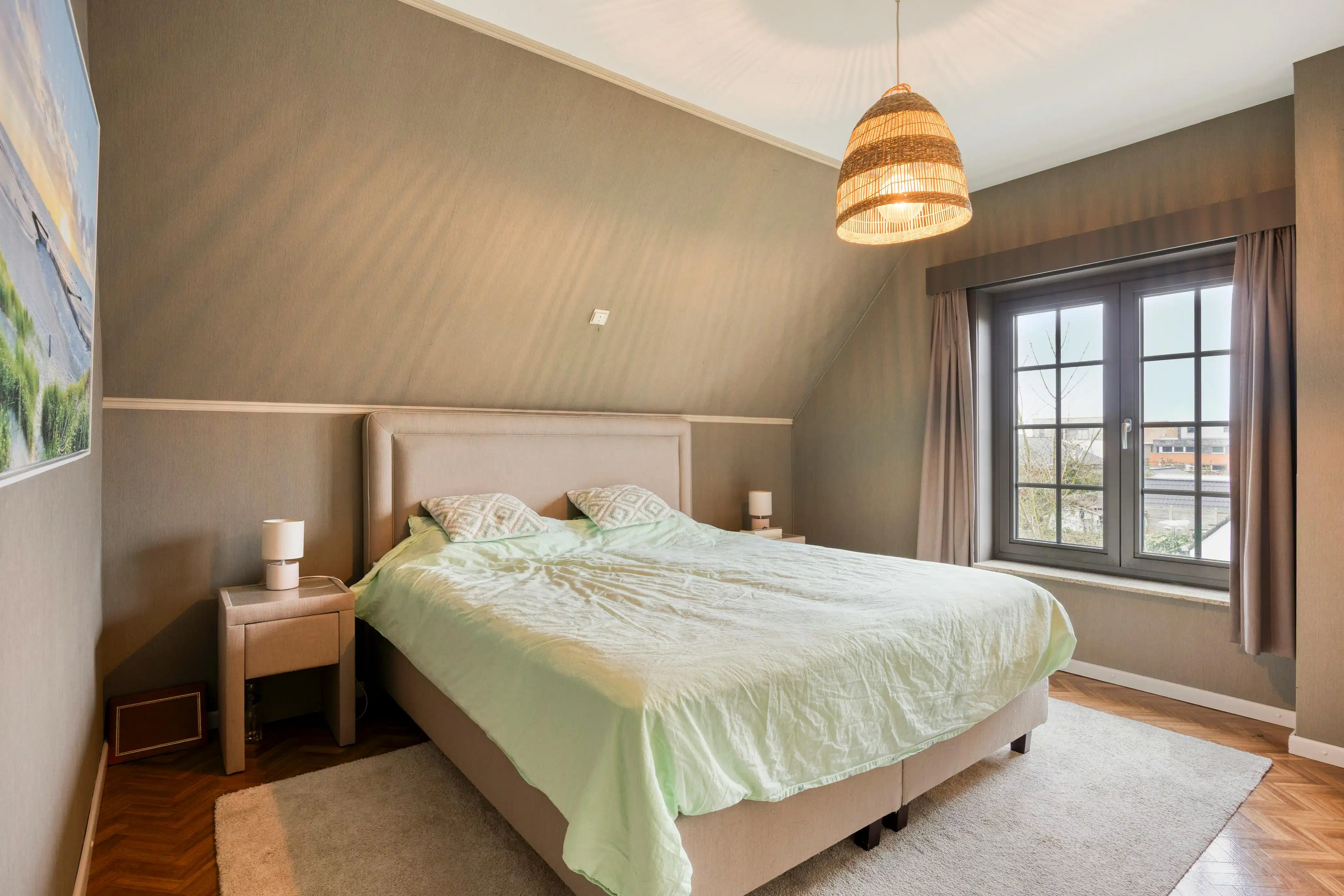 Karaktervolle gezinswoning op toplocatie te koop in Eeklo foto 11