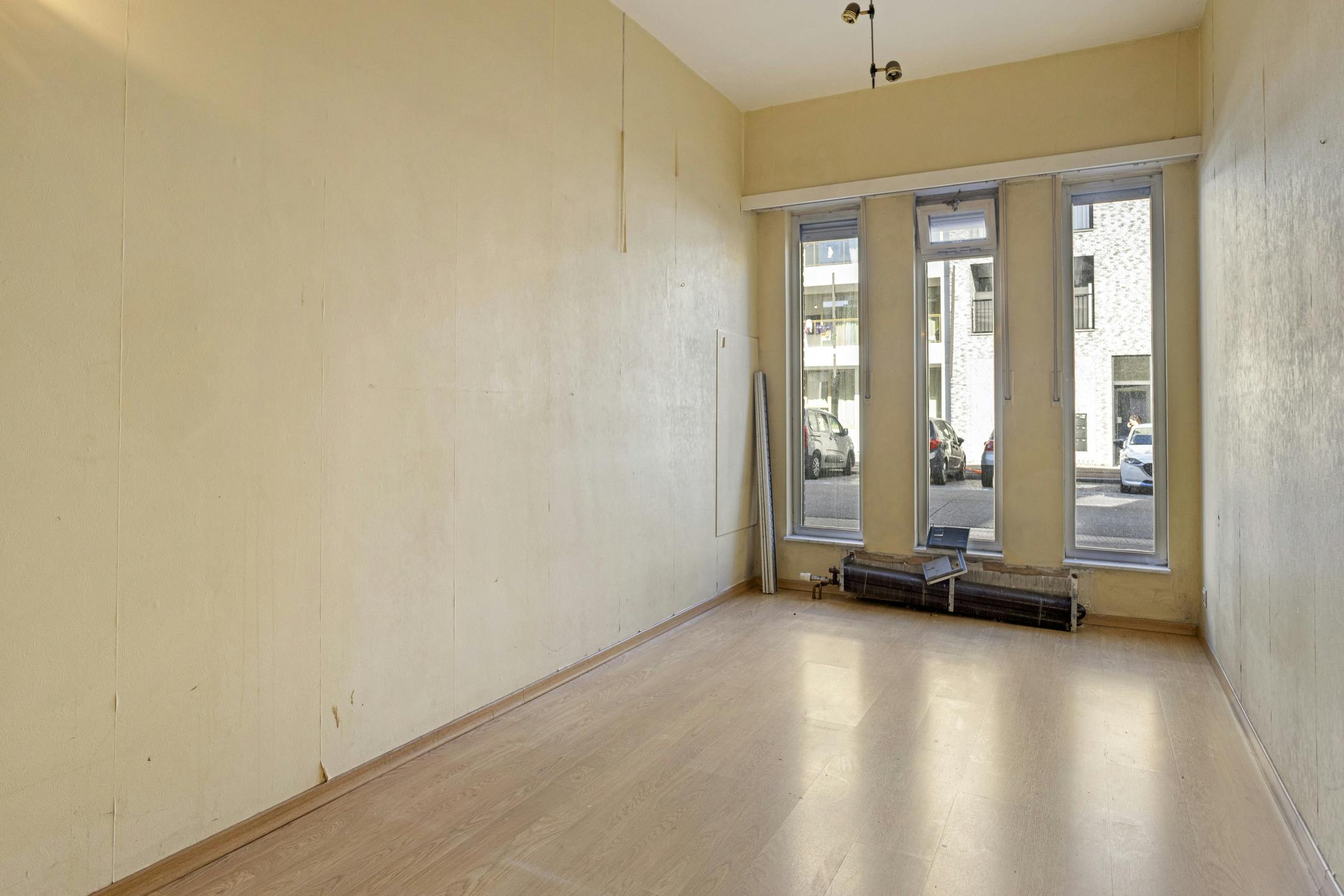 Gelijkvloers appartement met 1 slaapkamer en tuin te koop in Wilrijk foto 17