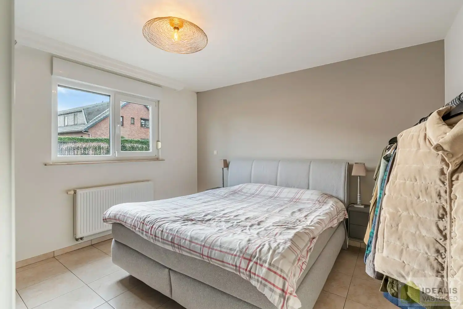 PERFECT ONDERHOUDEN GELIJKVLOERS APPARTEMENT MET MAAR LIEFST 3 SLAAPKAMERS VLAKBIJ HET BRUISENDSE CENTRUM VAN HEUSDEN-ZOLDER foto 22