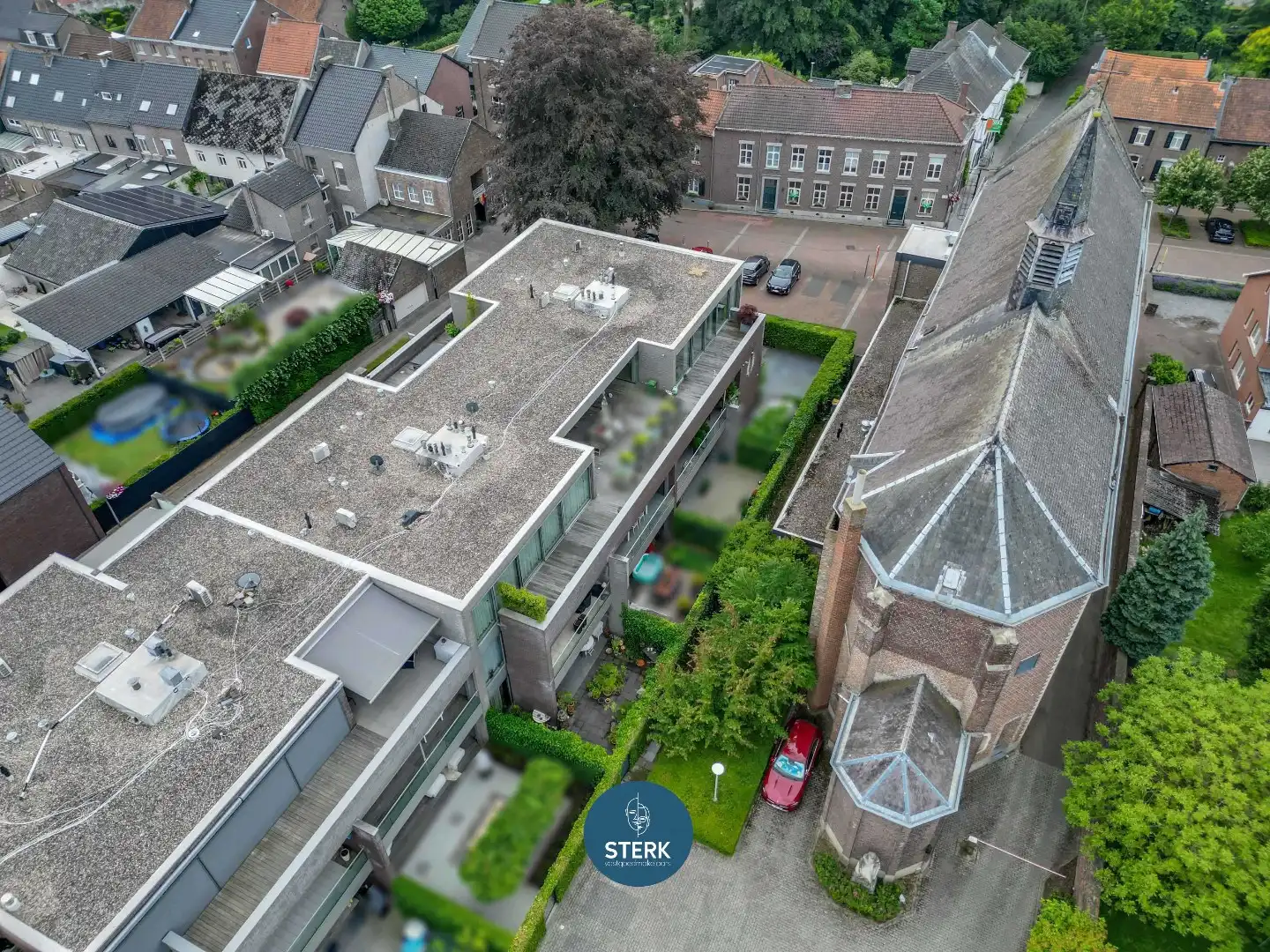 GELIJKVLOERS APPARTEMENT MET 2 SLPKS IN 'HET MOOISTE DORP VAN VLAANDEREN' !  foto 25