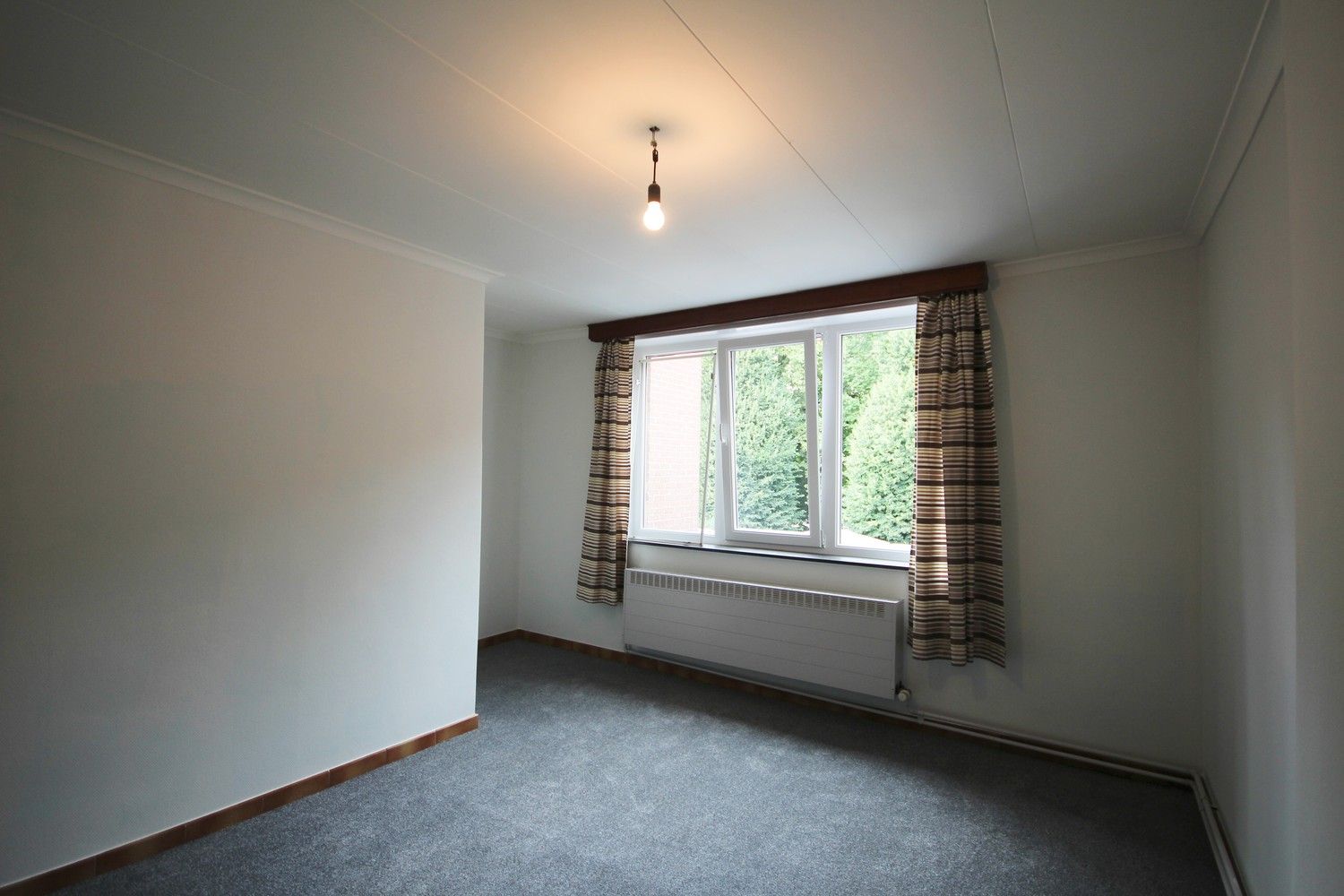 Duplex appartement met 2 slaapkamers en terras op toplocatie nabij centrum foto 10