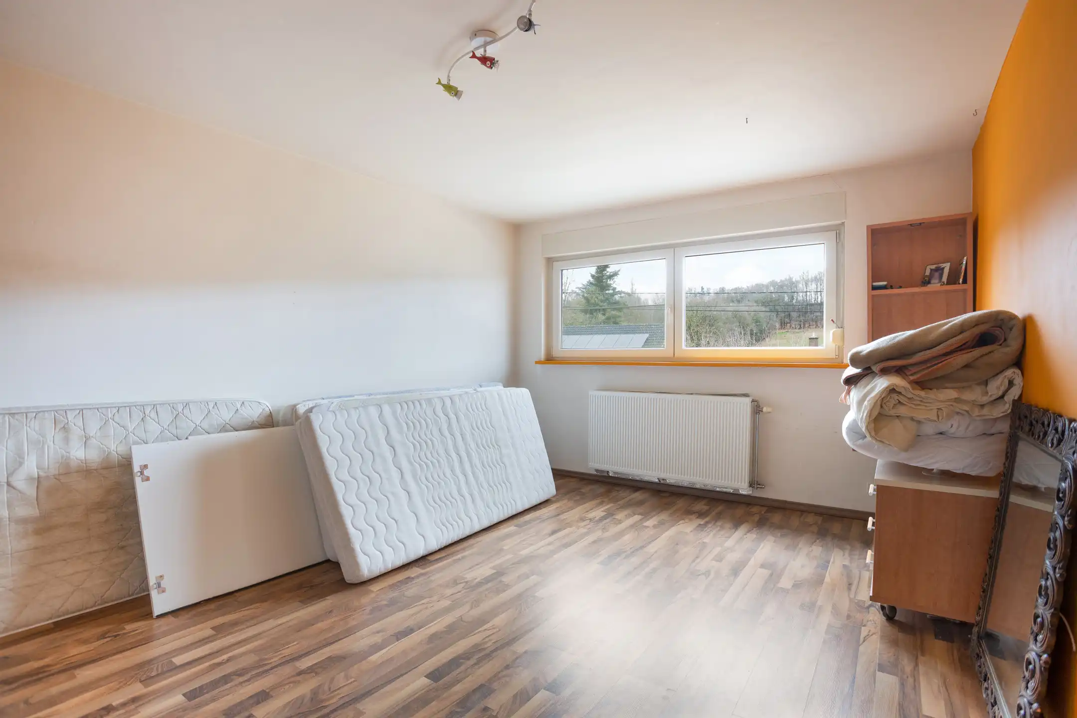 Ruime, energiezuinige woning met 6 slaapkamers & 2 badkamers foto 11