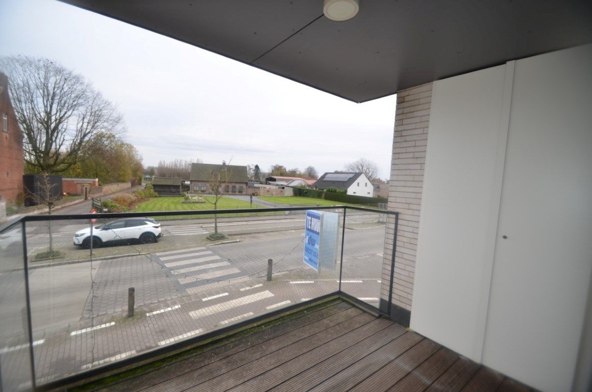 Appartement met 2 slpks, 2 terrassen en autostandplaats foto 2