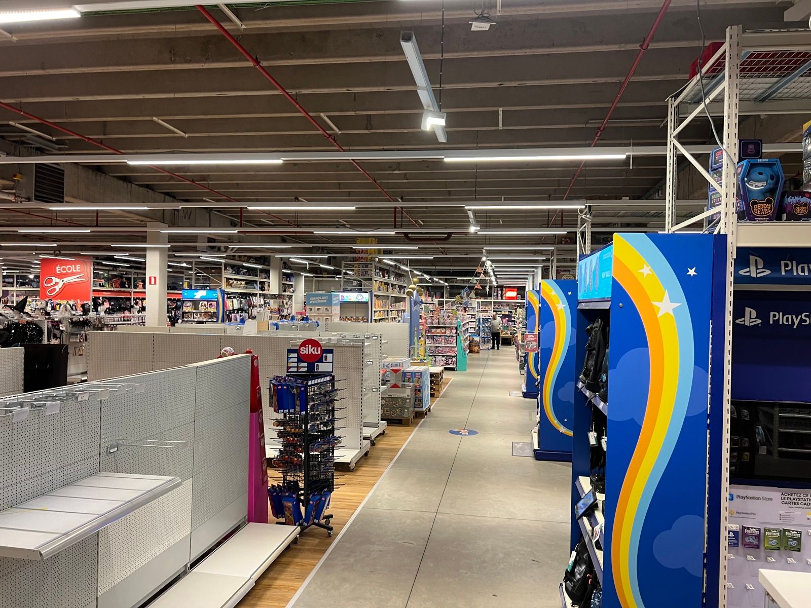 Handelspand te huur te Jemappes. foto 9