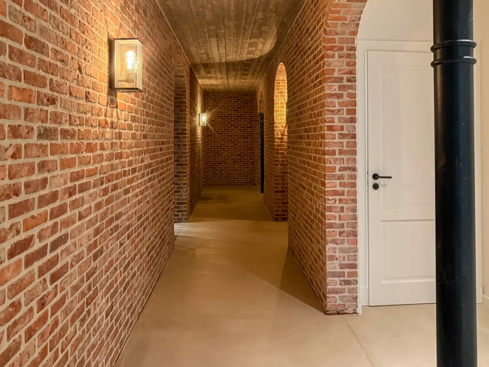 HYPERDELUXE ENGLISH COURTHOUSE VILLA OP ABSOLUTE TOPLOCATIE foto 46