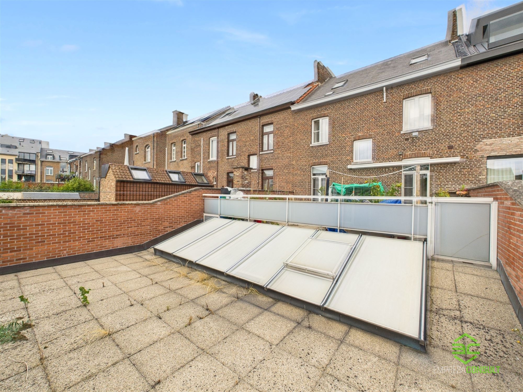 Ruime burgerwoning met groot achtergelegen magazijn! foto 30