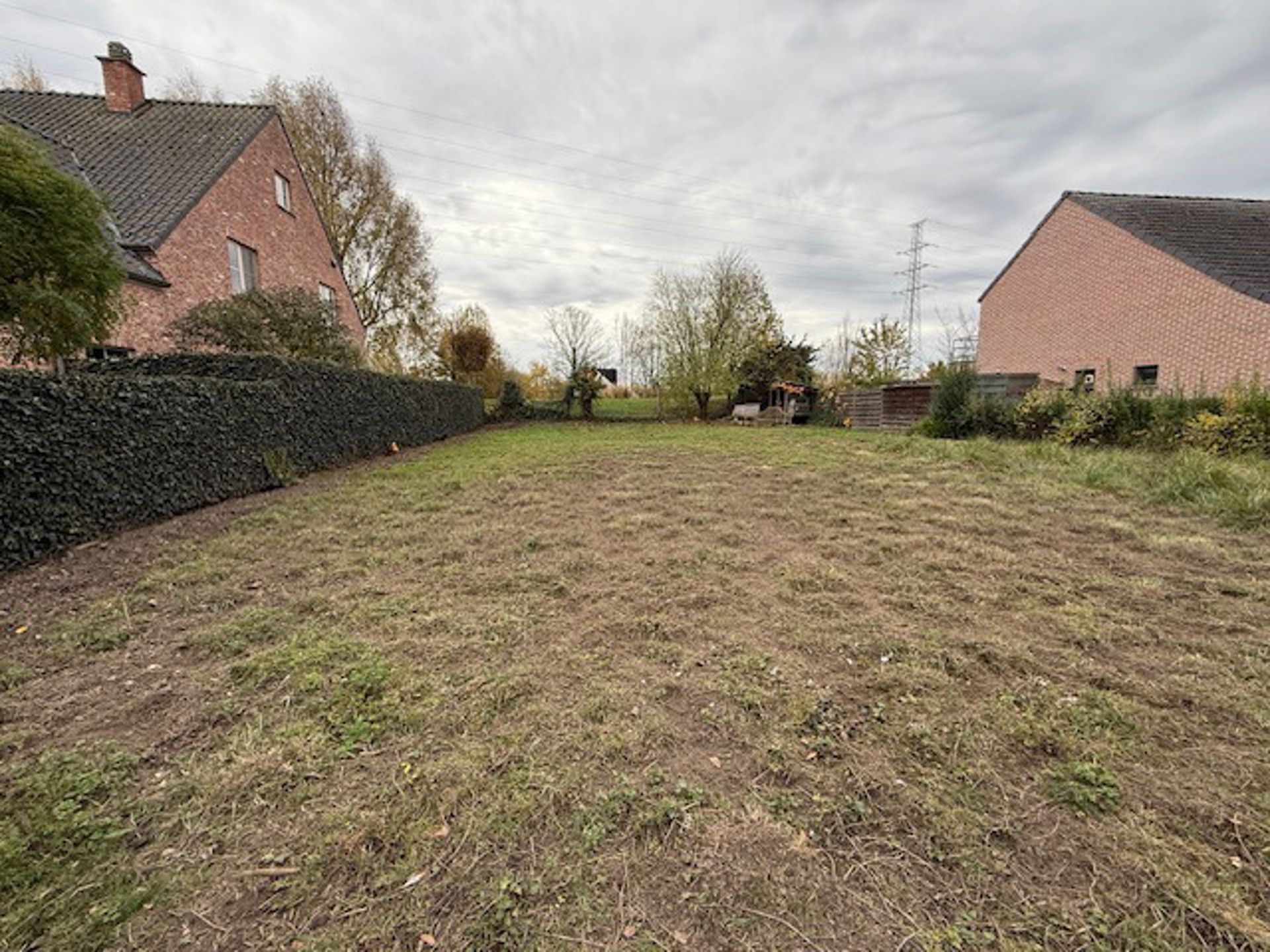 Bouwgrond voor open bebouwing in een doodlopende straat  foto 5