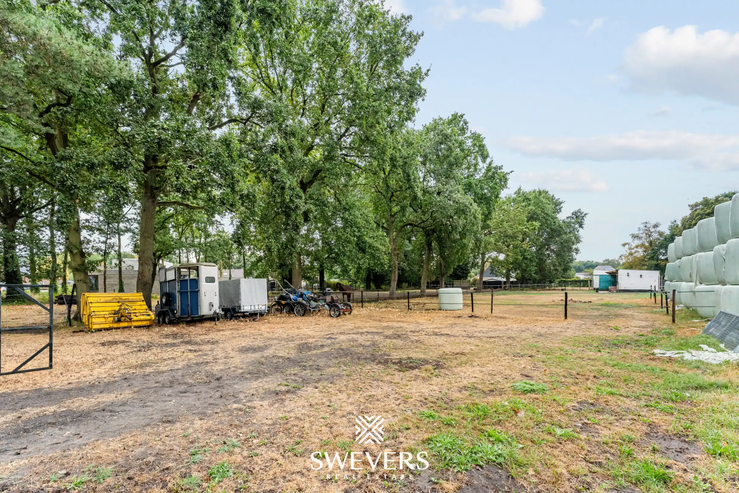 Royale bouwgrond op residentiële topligging in Zonhoven met mogelijkheid tot verkaveling voor 2 HOB foto 13